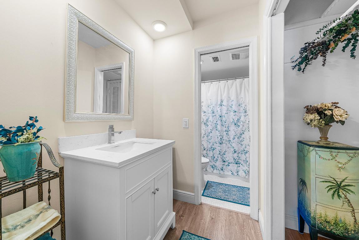 ATLANTIS SHERBROOKE VILLAS CONDO - Residential