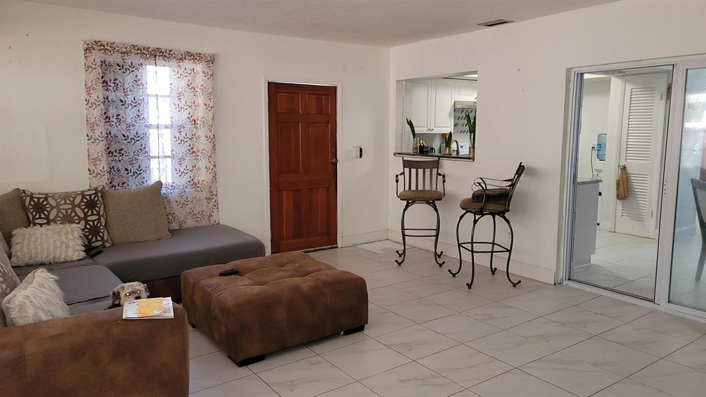 PORT ST LUCIE SECTION 6 - Residential