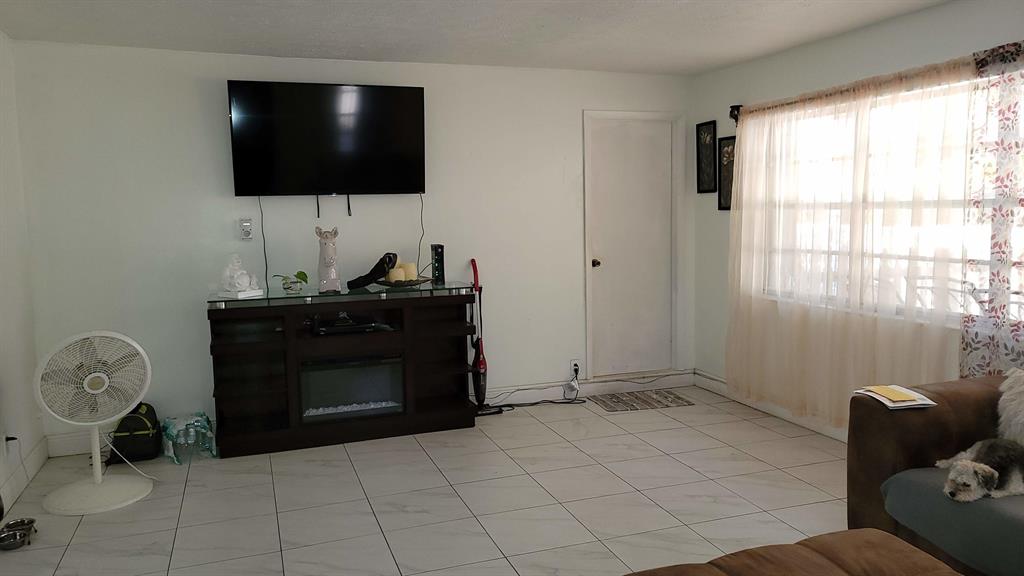 PORT ST LUCIE SECTION 6 - Residential