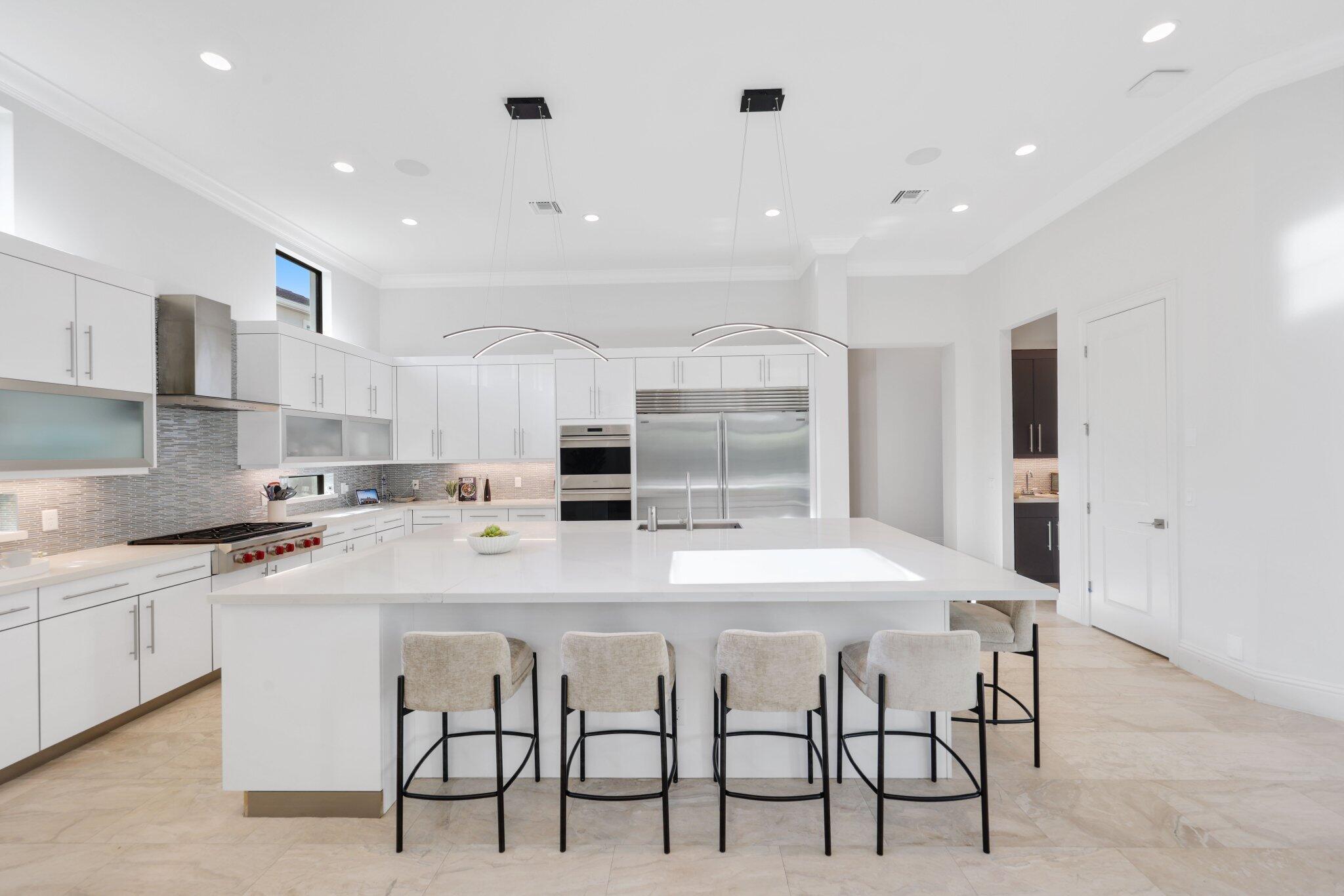 ROYAL PALM POLO - Residential