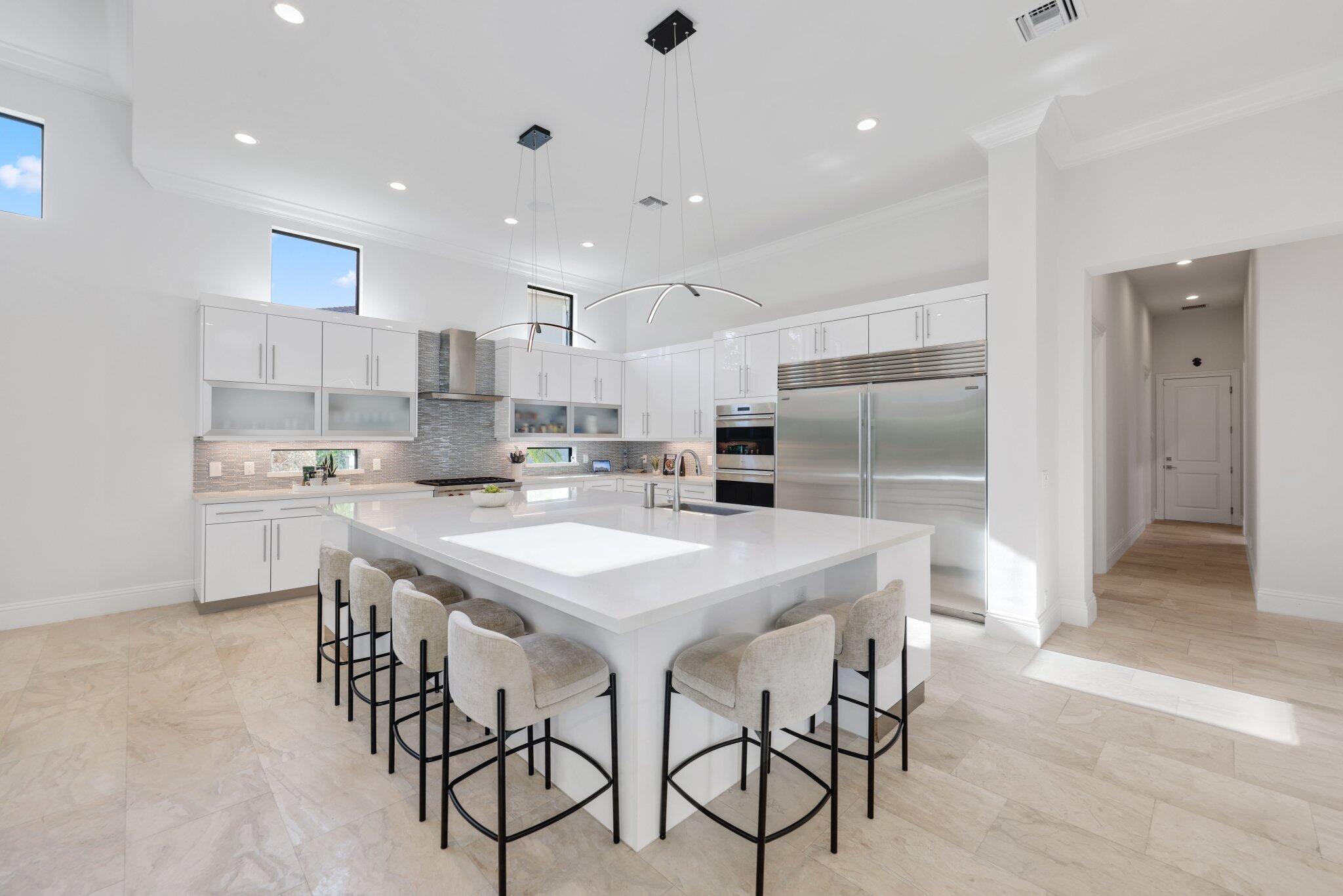 ROYAL PALM POLO - Residential