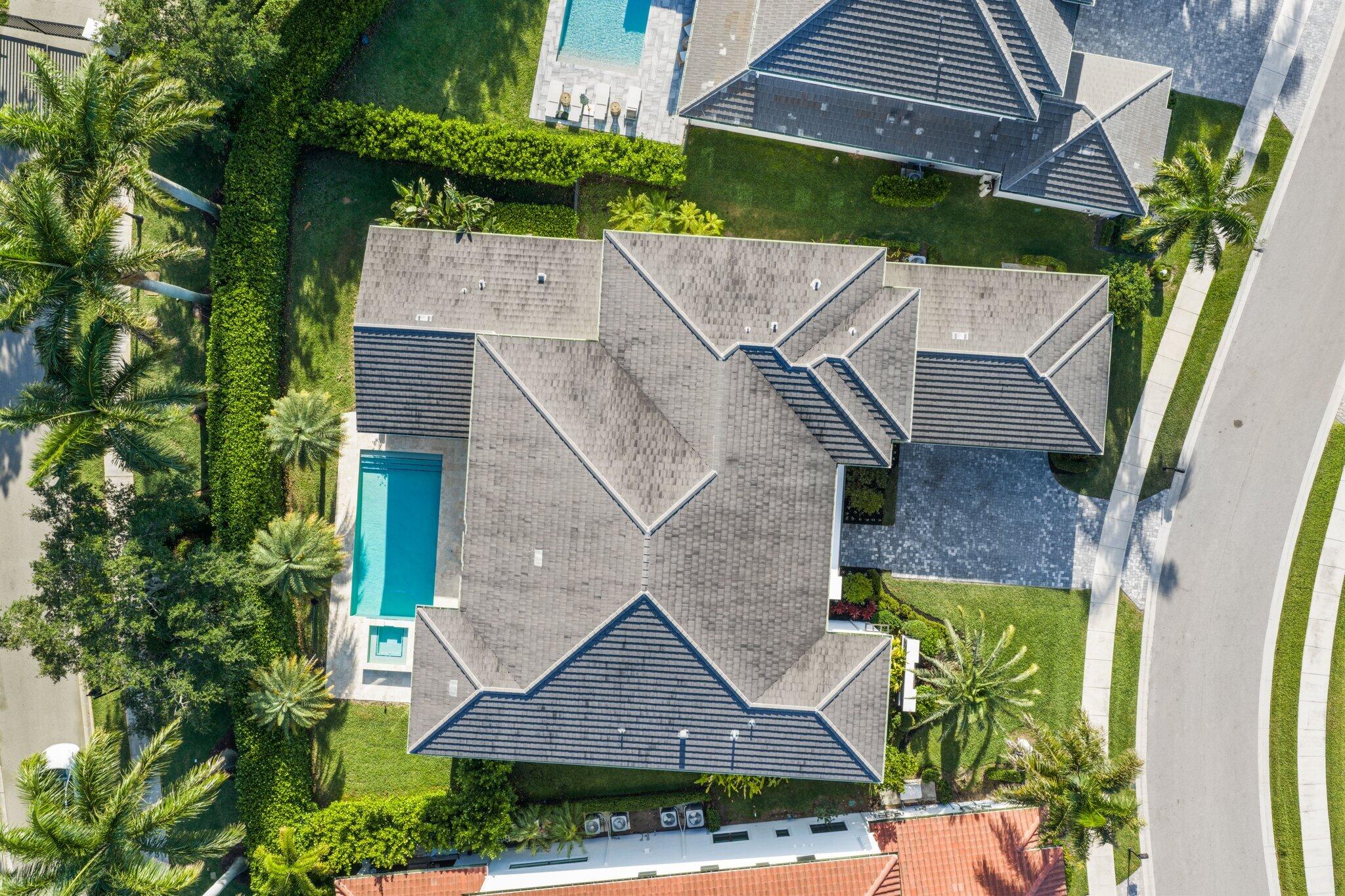 ROYAL PALM POLO - Residential