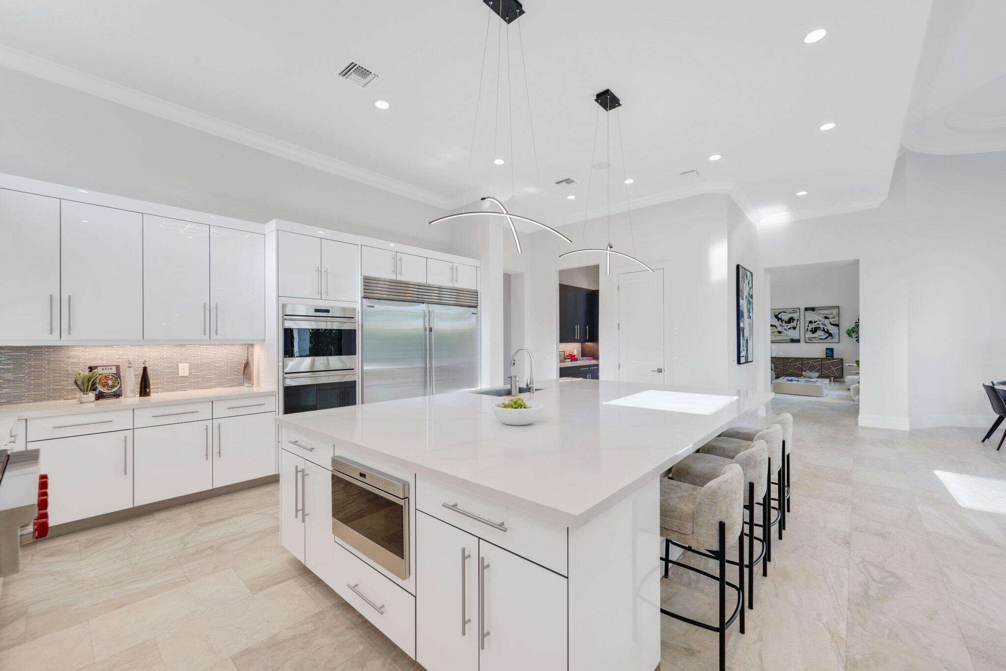 ROYAL PALM POLO - Residential