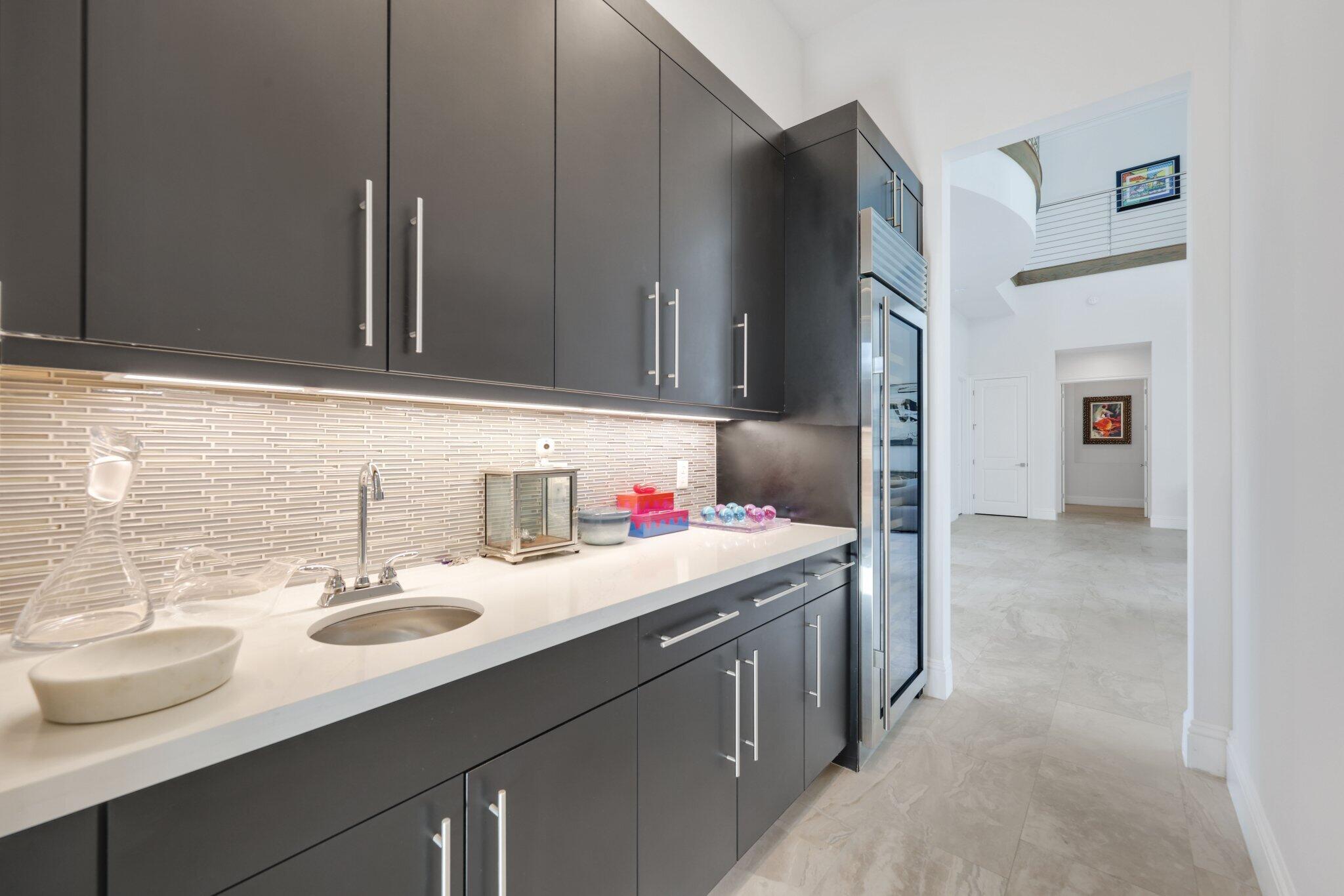 ROYAL PALM POLO - Residential