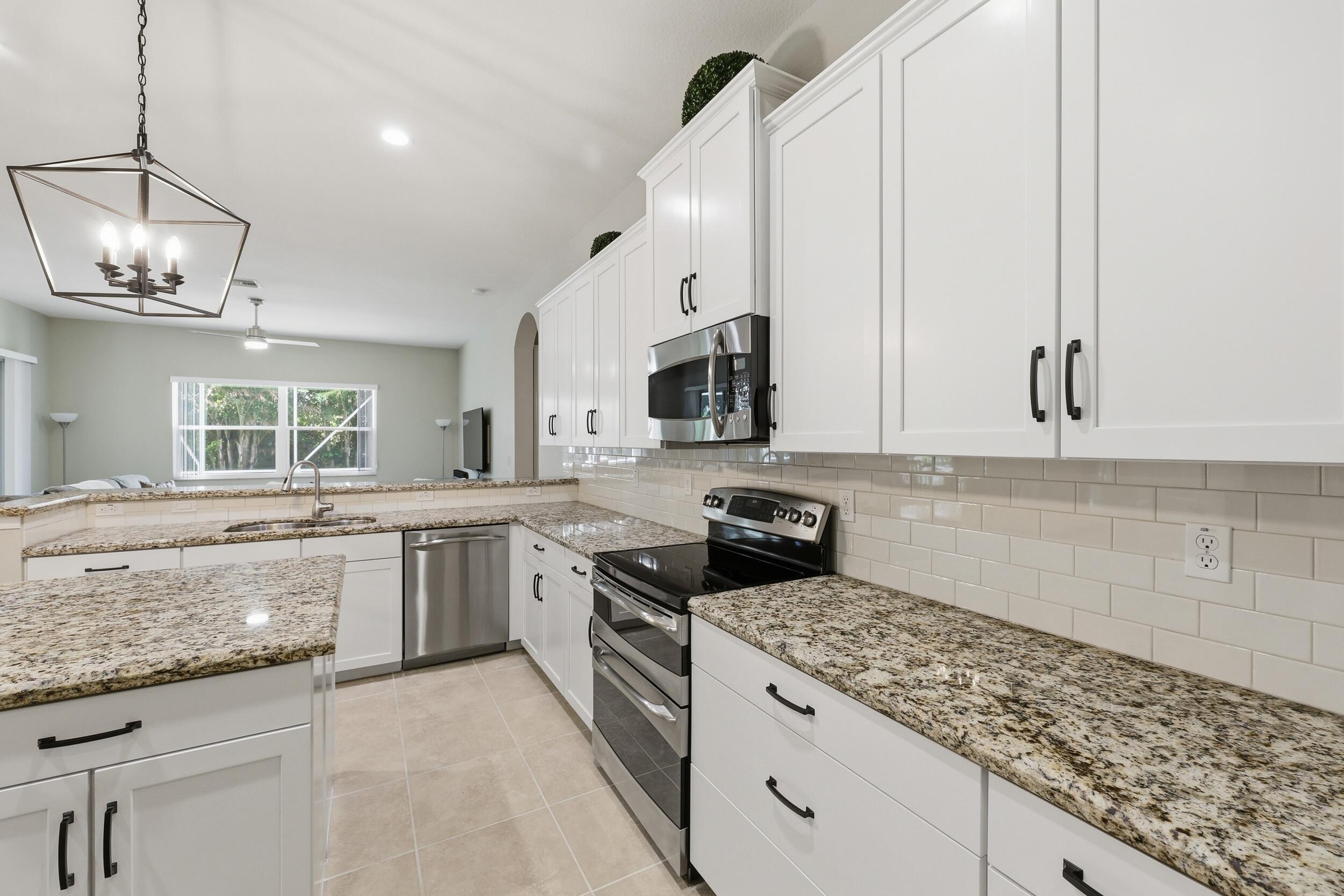 HIGHLANDS RESERVE - Residential