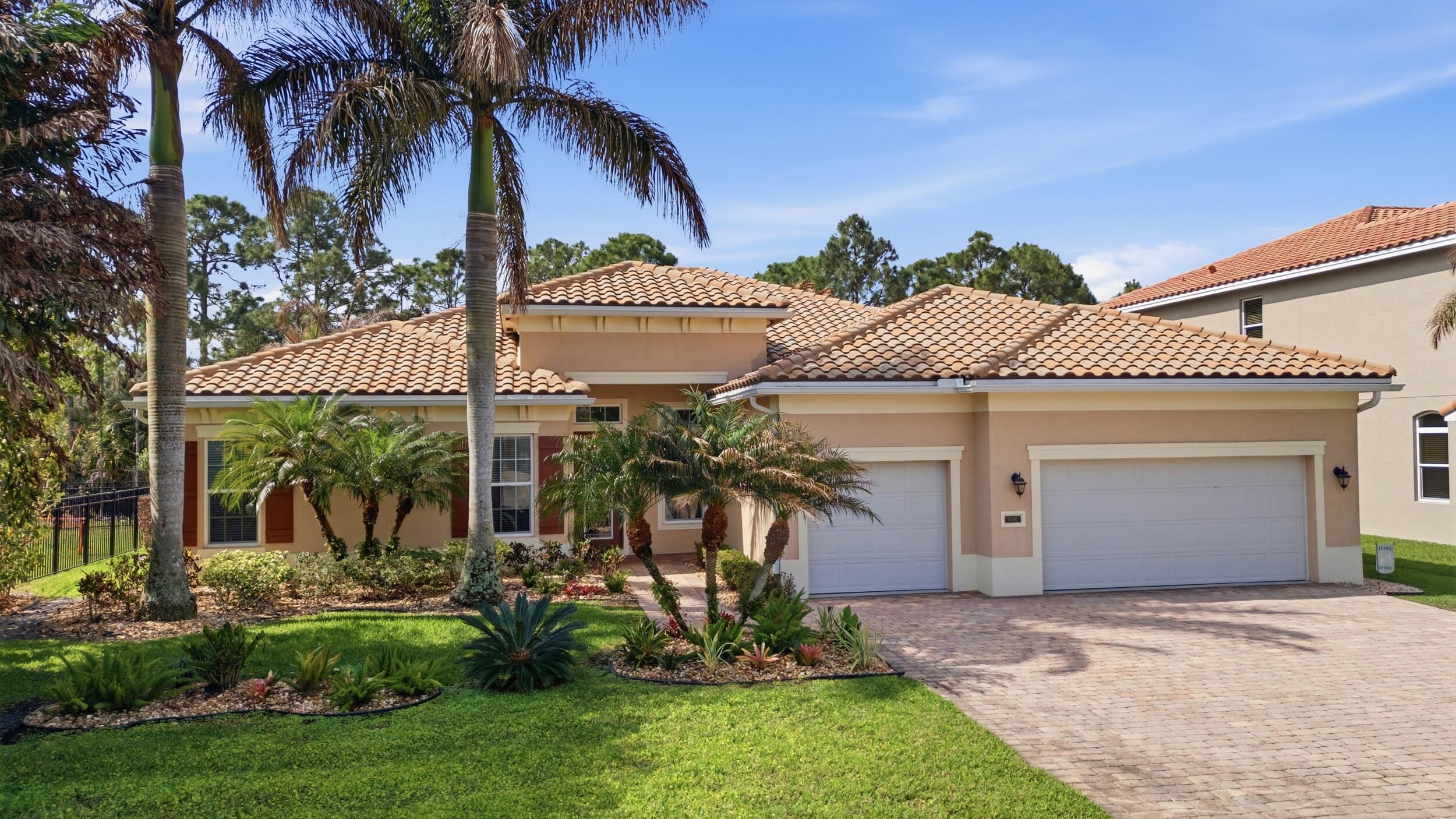 HIGHLANDS RESERVE - Residential