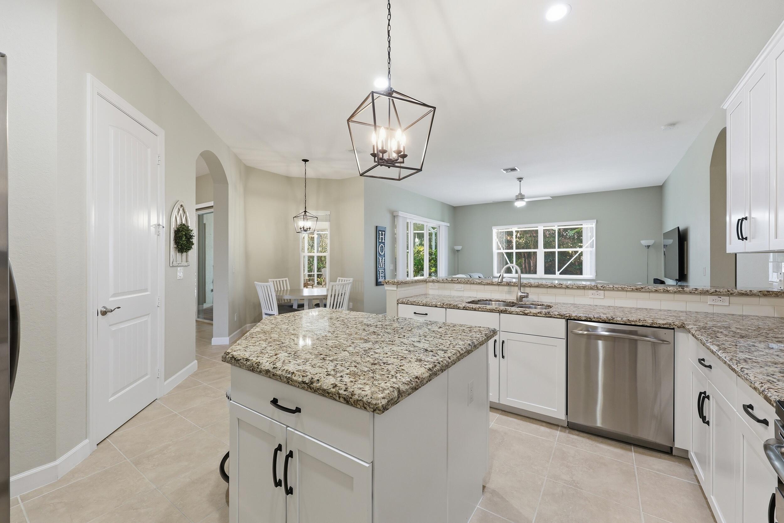 HIGHLANDS RESERVE - Residential