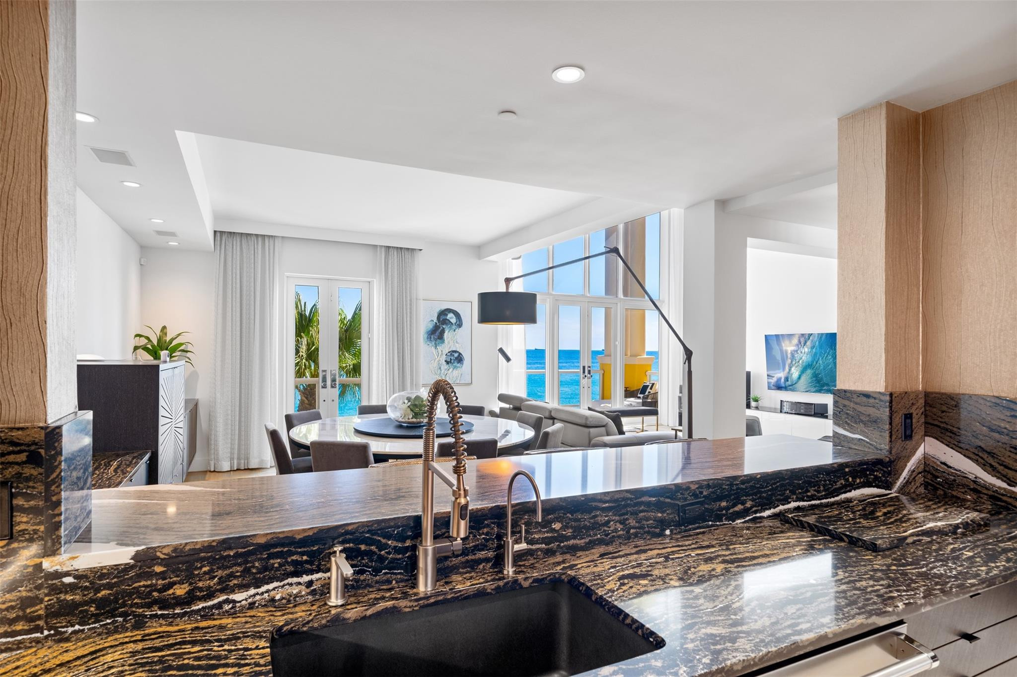 The Palms Townhouse Condo - Residential