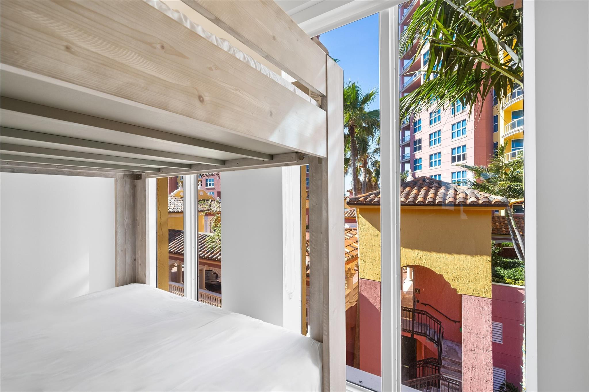 The Palms Townhouse Condo - Residential