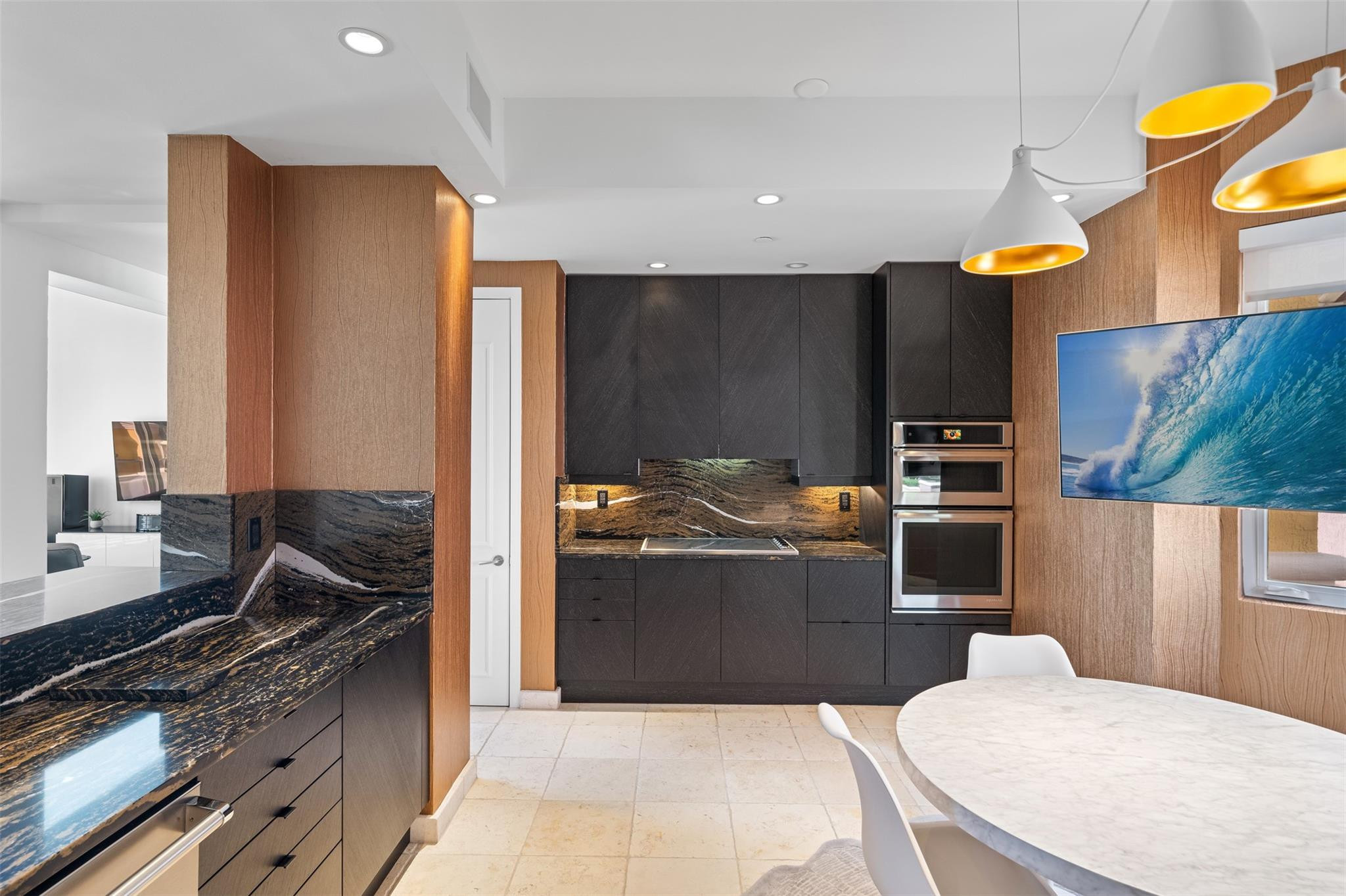 The Palms Townhouse Condo - Residential