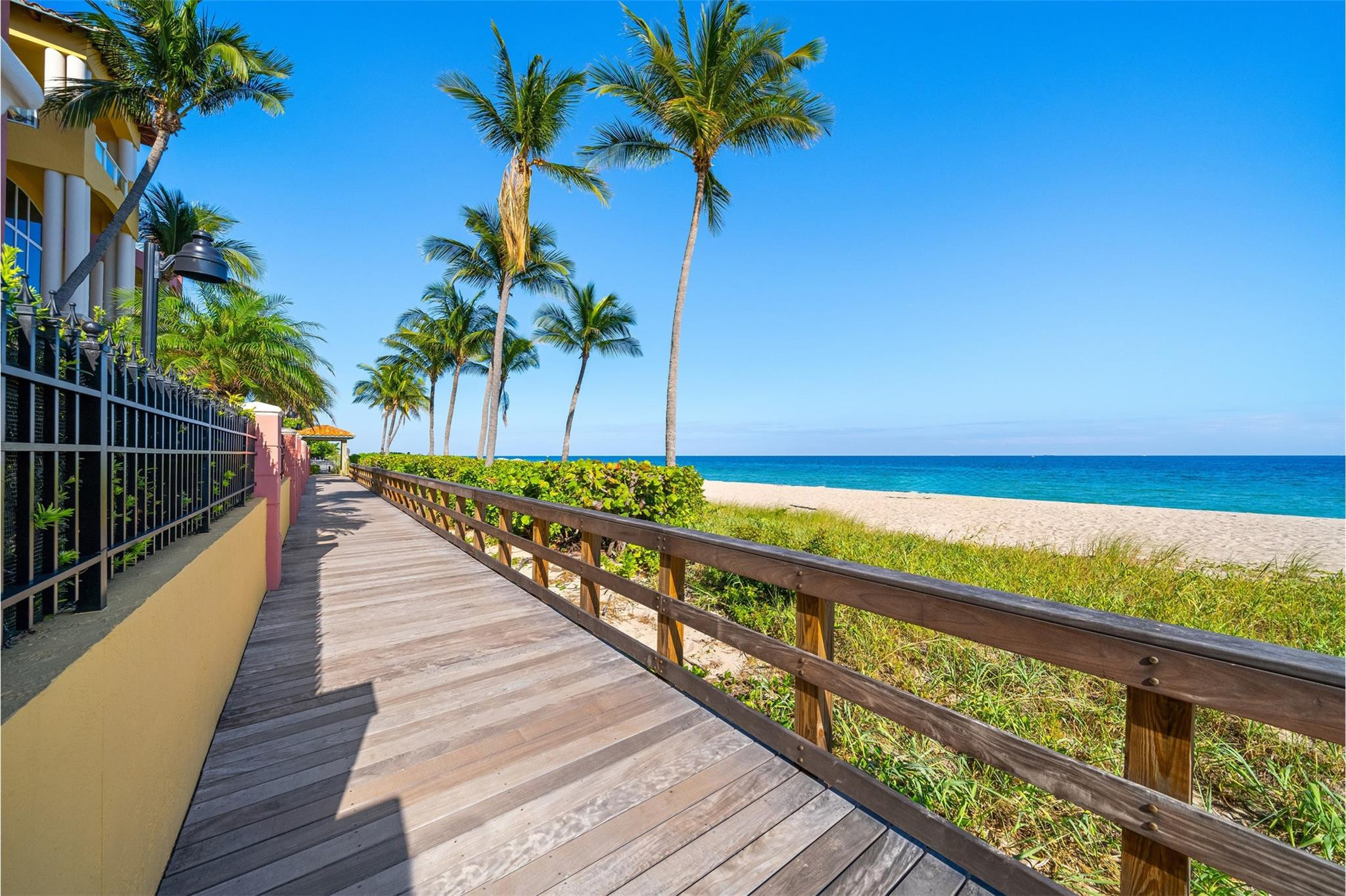 The Palms Townhouse Condo - Residential