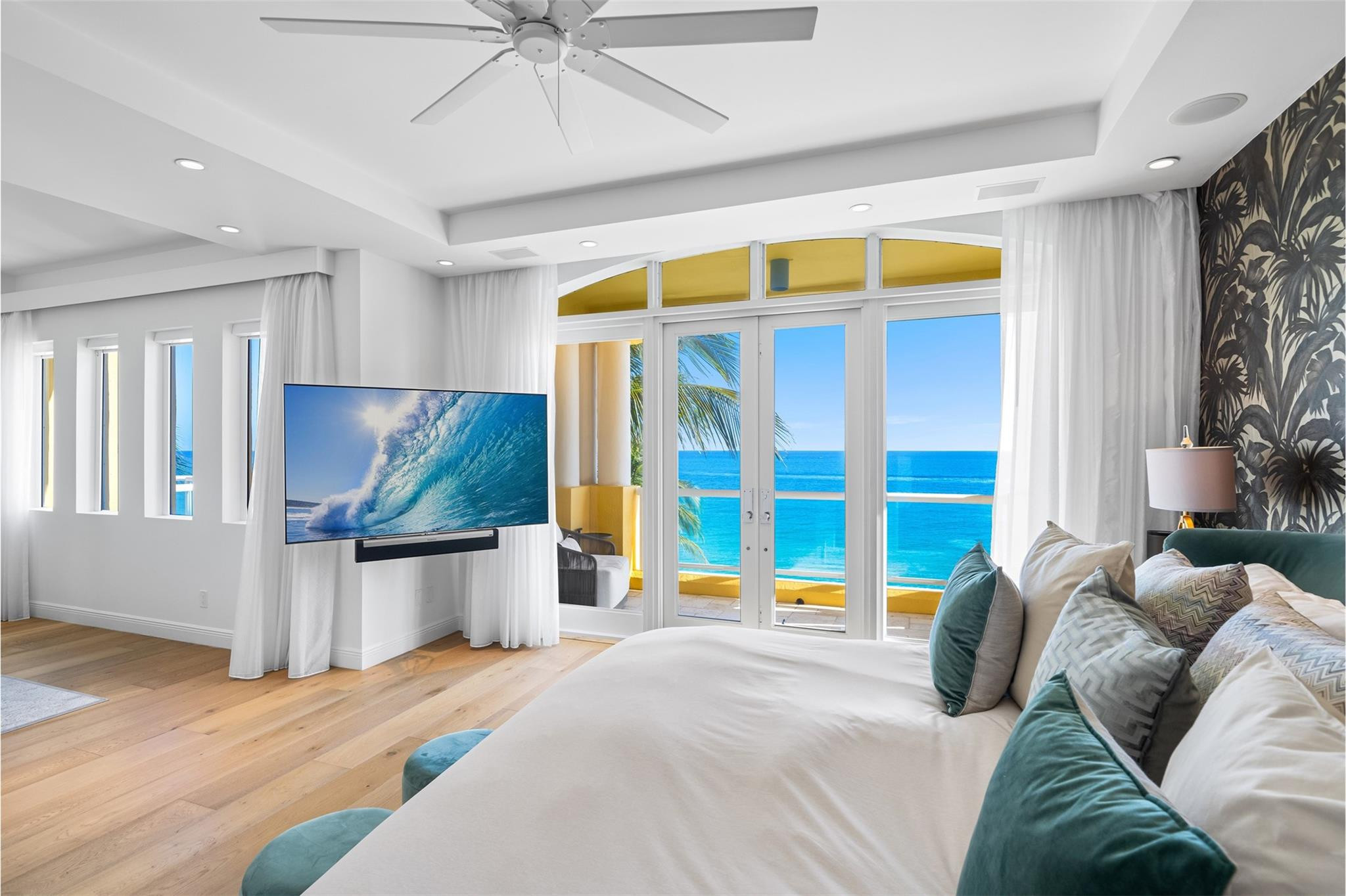 The Palms Townhouse Condo - Residential