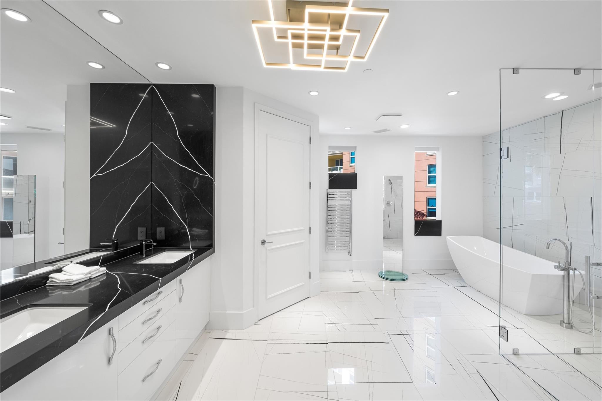 The Palms Townhouse Condo - Residential