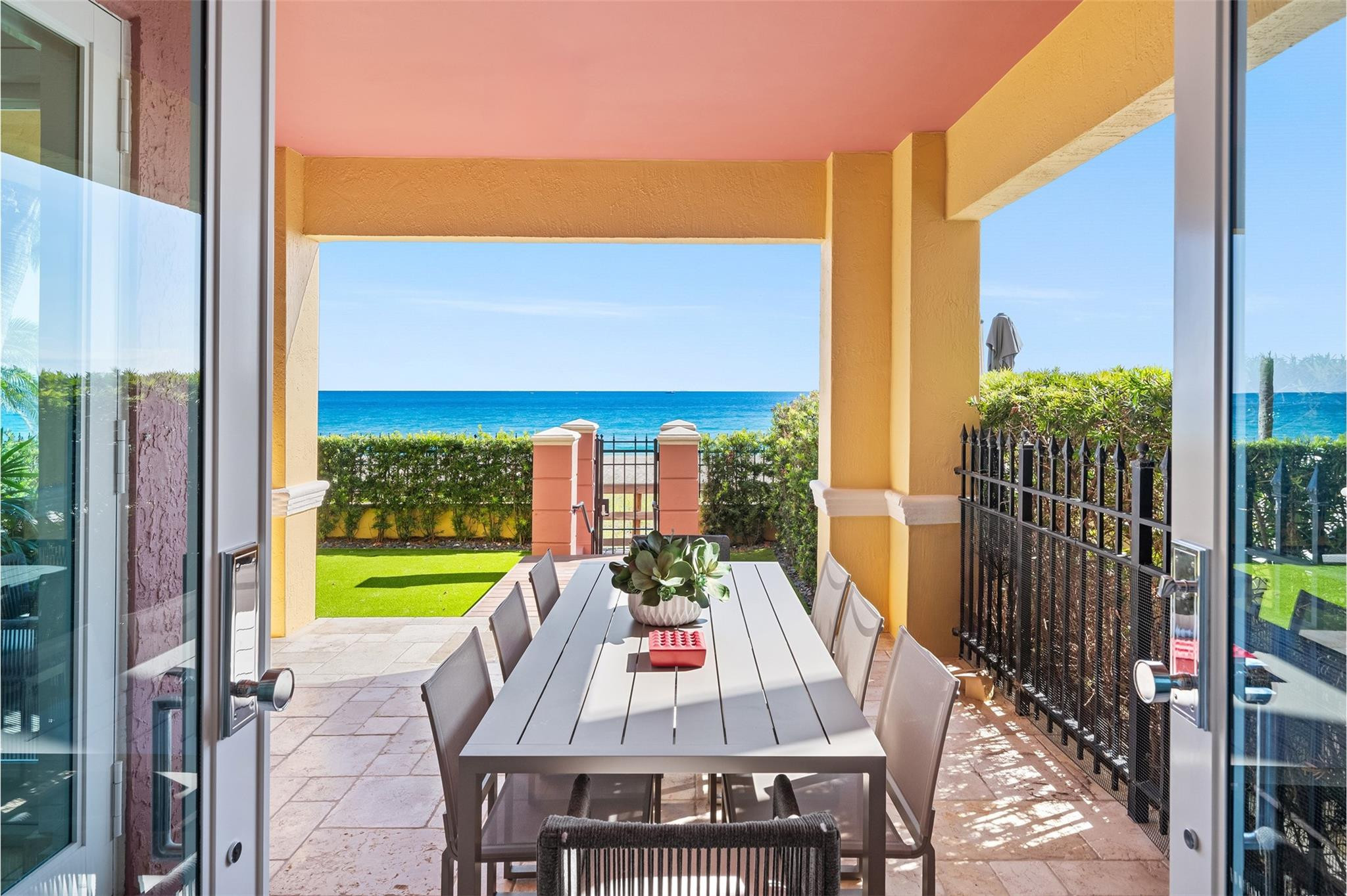 The Palms Townhouse Condo - Residential