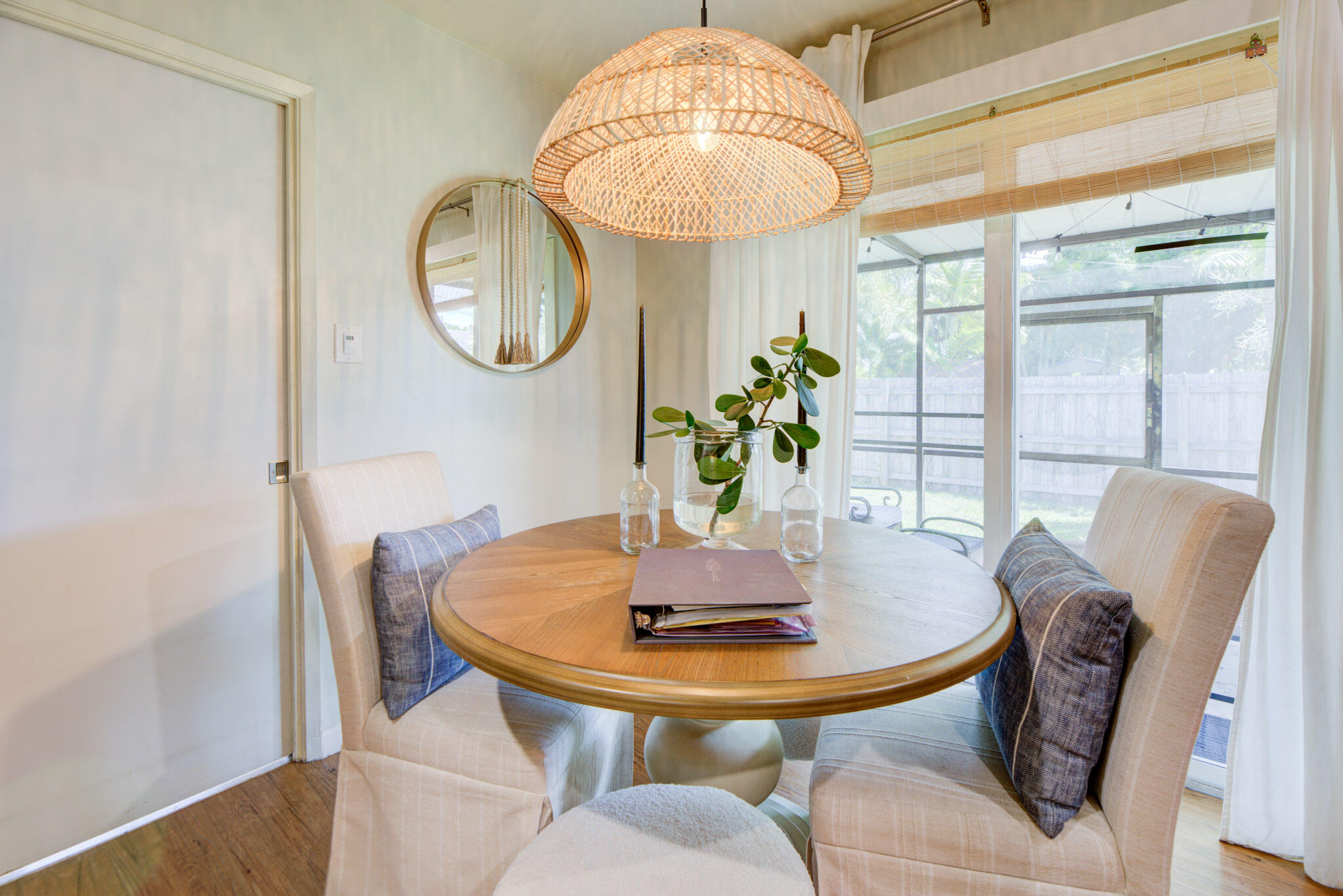 OAKLAND PARK - Residential