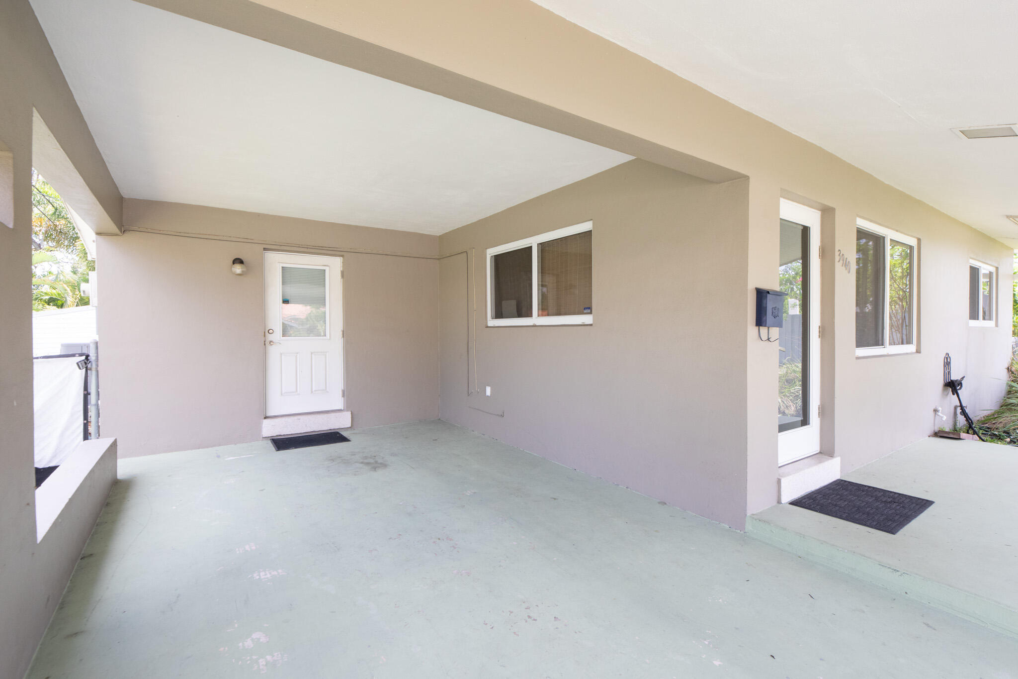 OAKLAND PARK - Residential