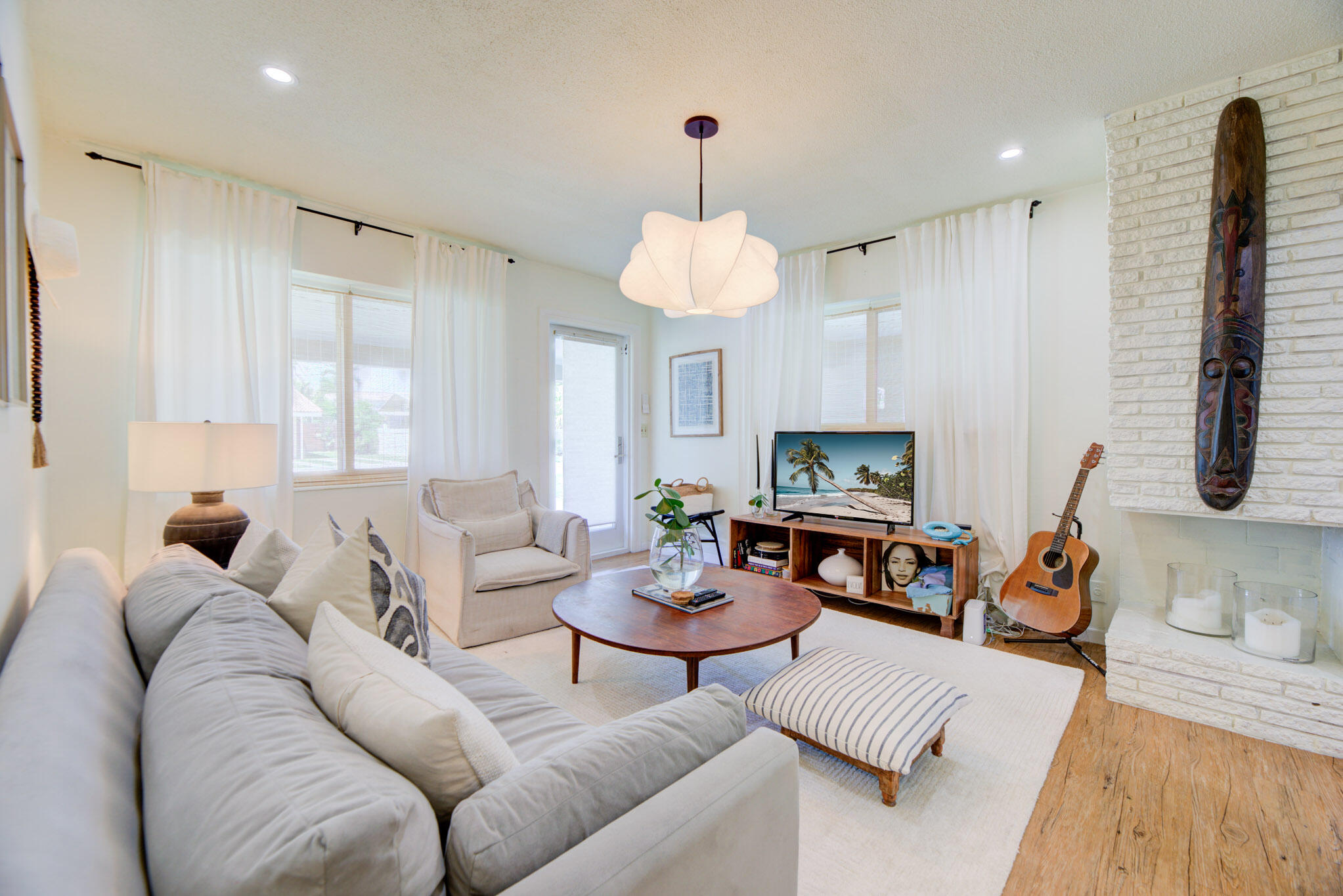 OAKLAND PARK - Residential