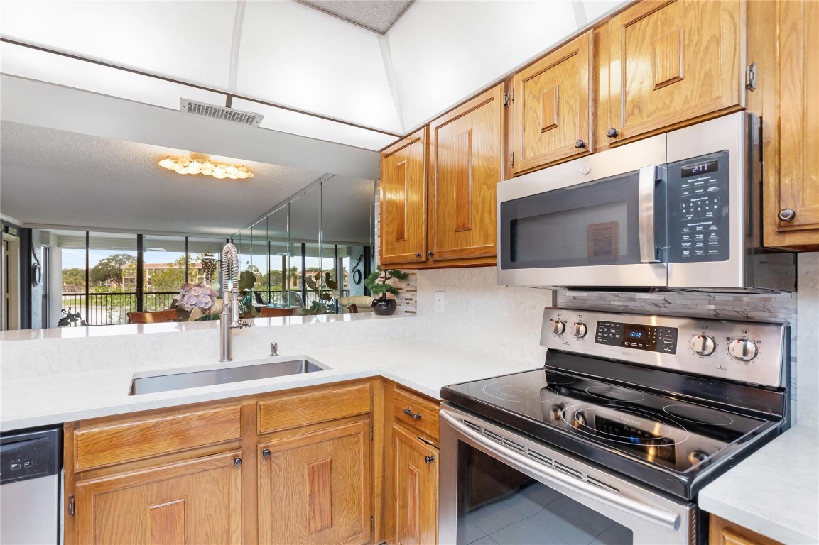 Coral Gate - Residential