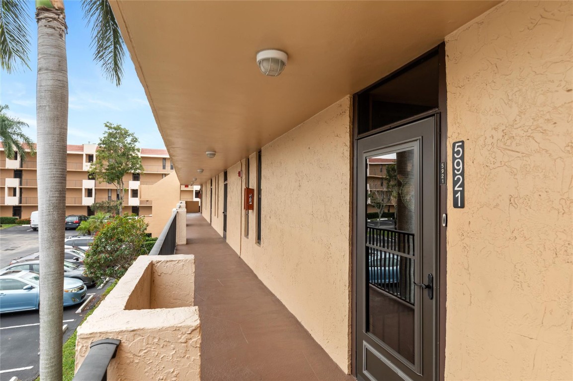 Coral Gate - Residential