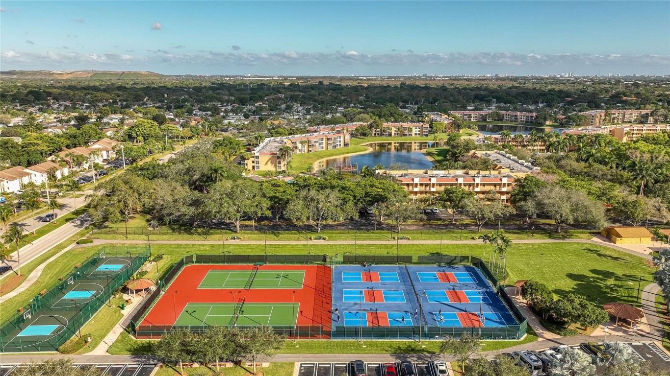 Coral Gate - Residential