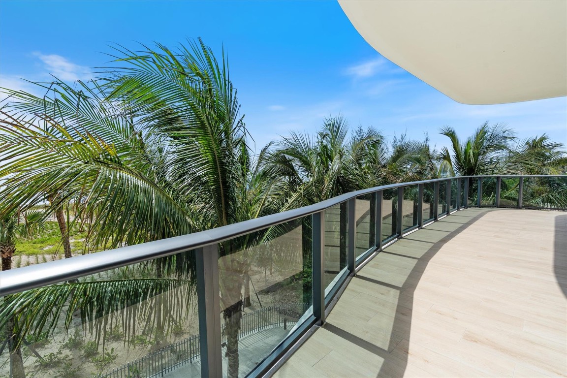 900 N Ocean Boulevard 301