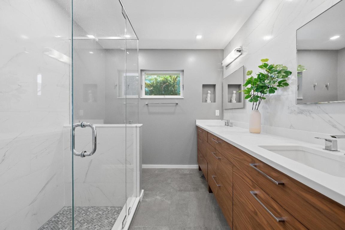 GOLF COURSE ADD TO VILLAGE OF NORTH PALM BEACH - Residential