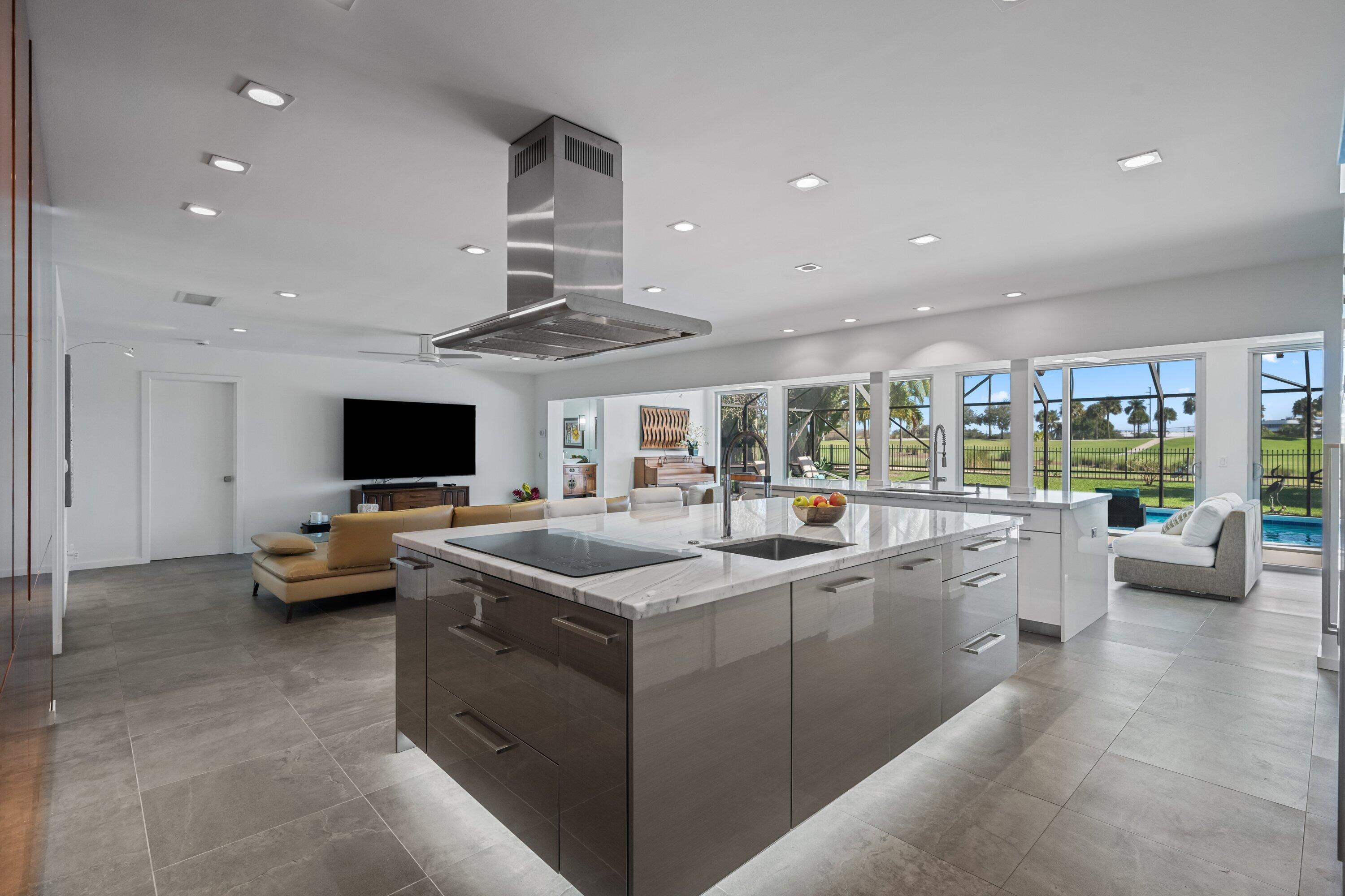 GOLF COURSE ADD TO VILLAGE OF NORTH PALM BEACH - Residential