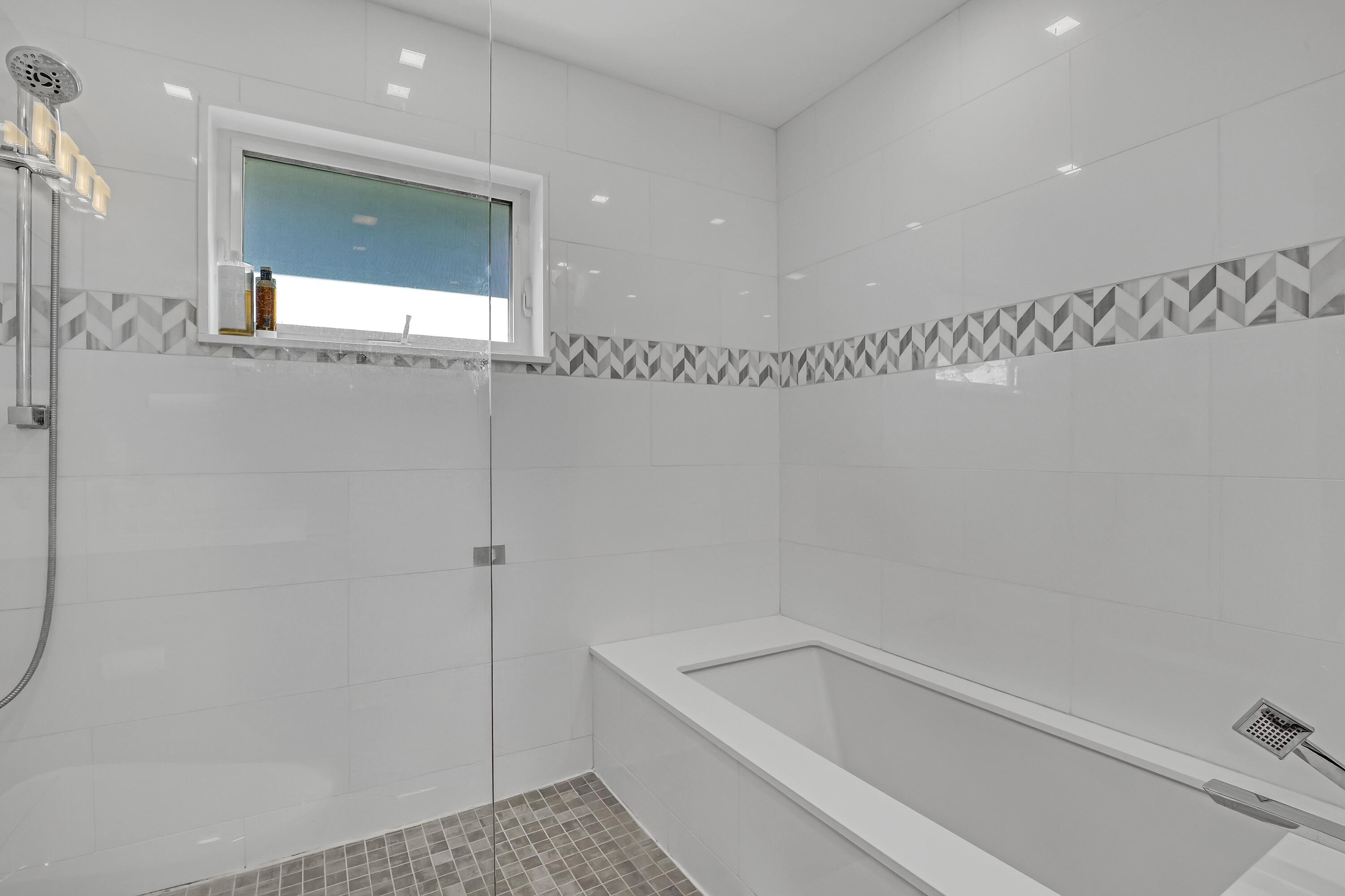 GOLF COURSE ADD TO VILLAGE OF NORTH PALM BEACH - Residential