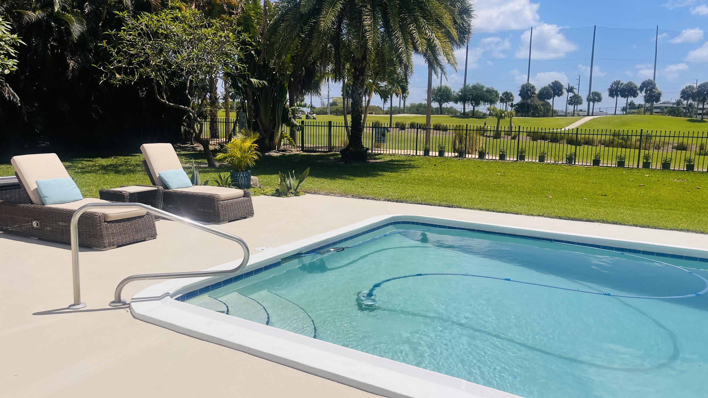 GOLF COURSE ADD TO VILLAGE OF NORTH PALM BEACH - Residential