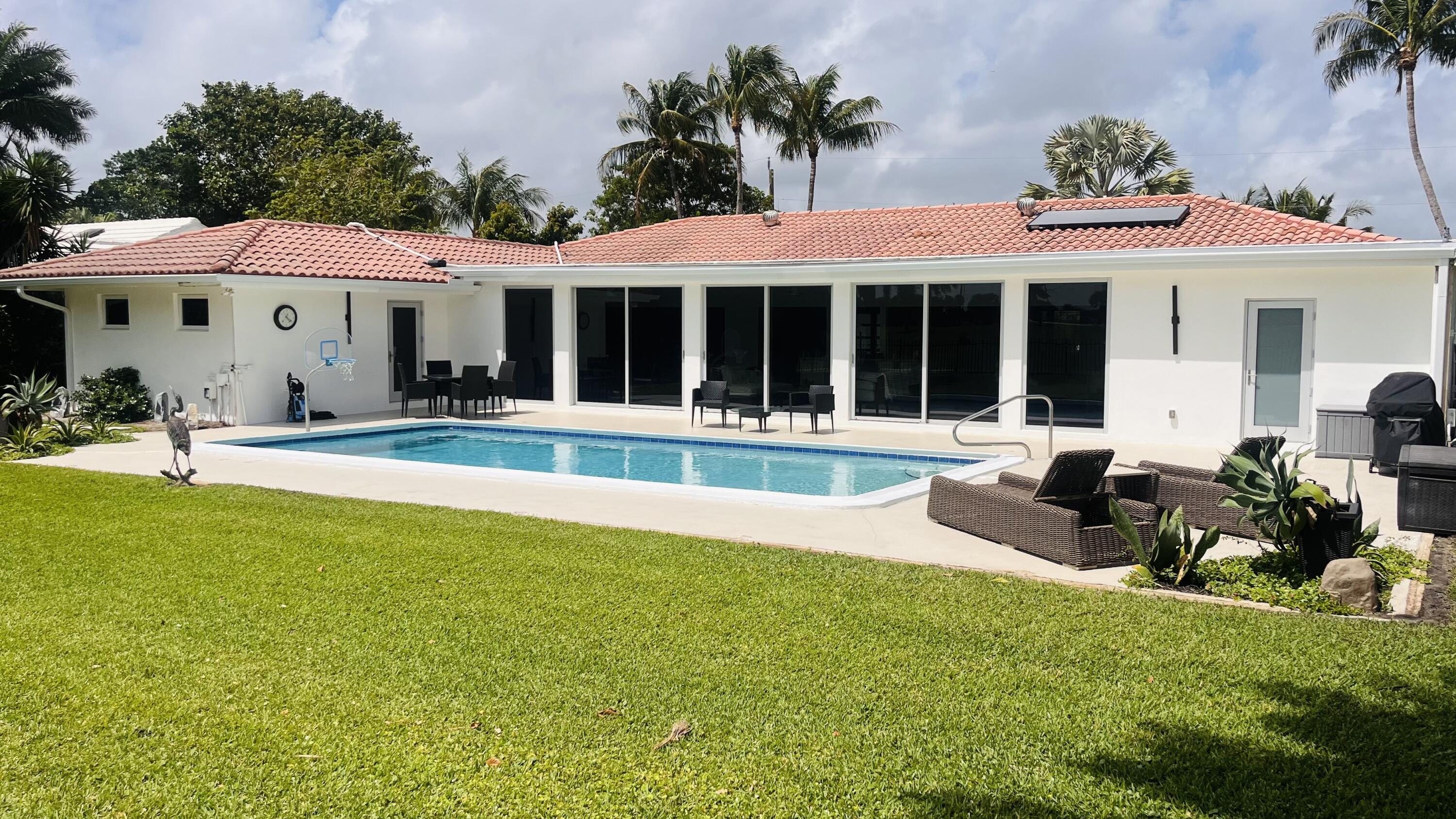 GOLF COURSE ADD TO VILLAGE OF NORTH PALM BEACH - Residential