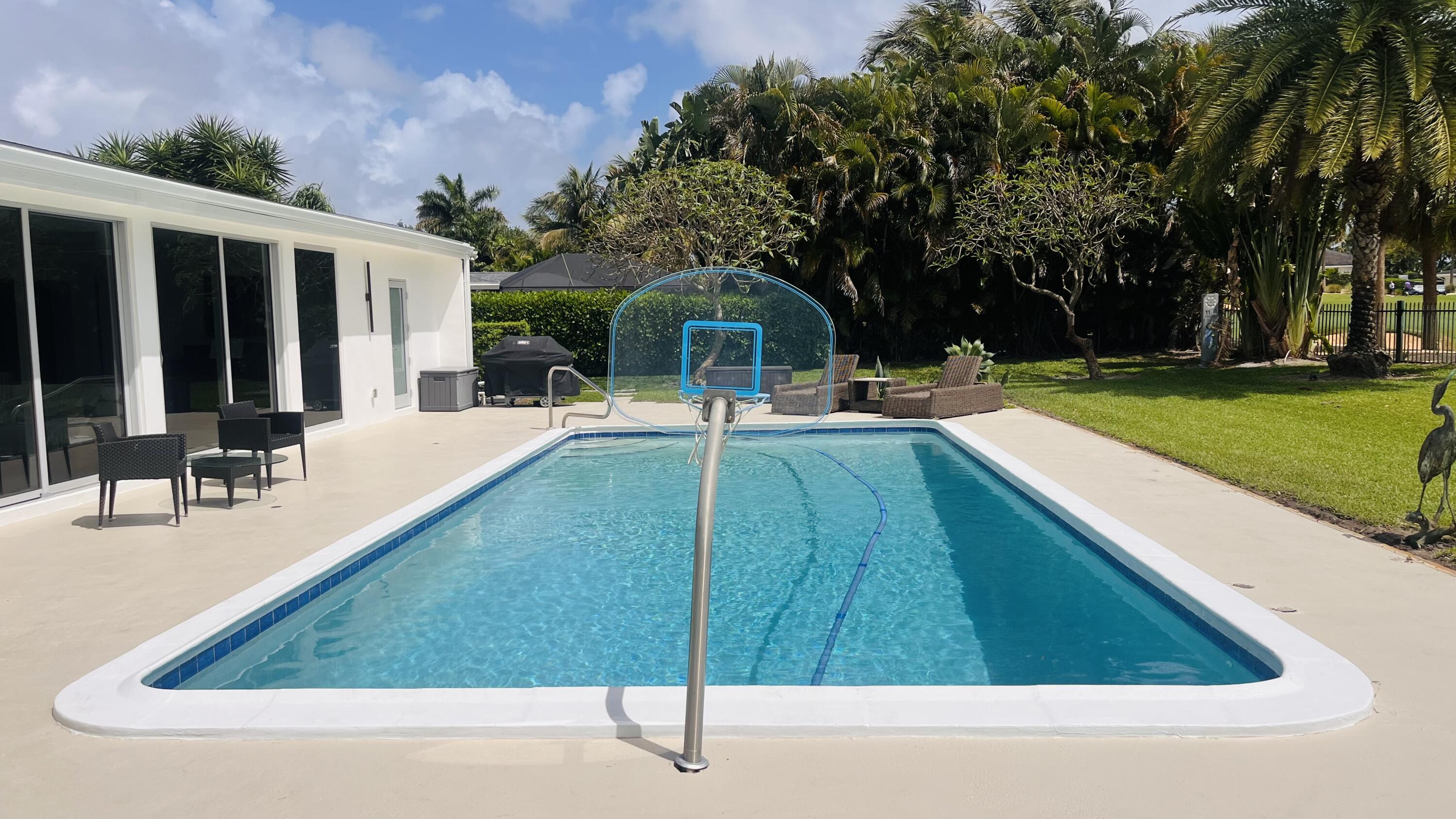 GOLF COURSE ADD TO VILLAGE OF NORTH PALM BEACH - Residential