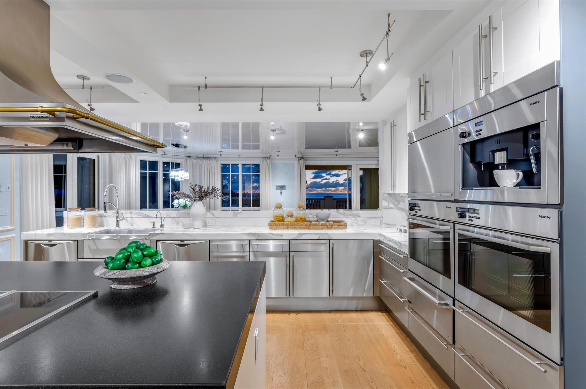 EXCELSIOR - Residential