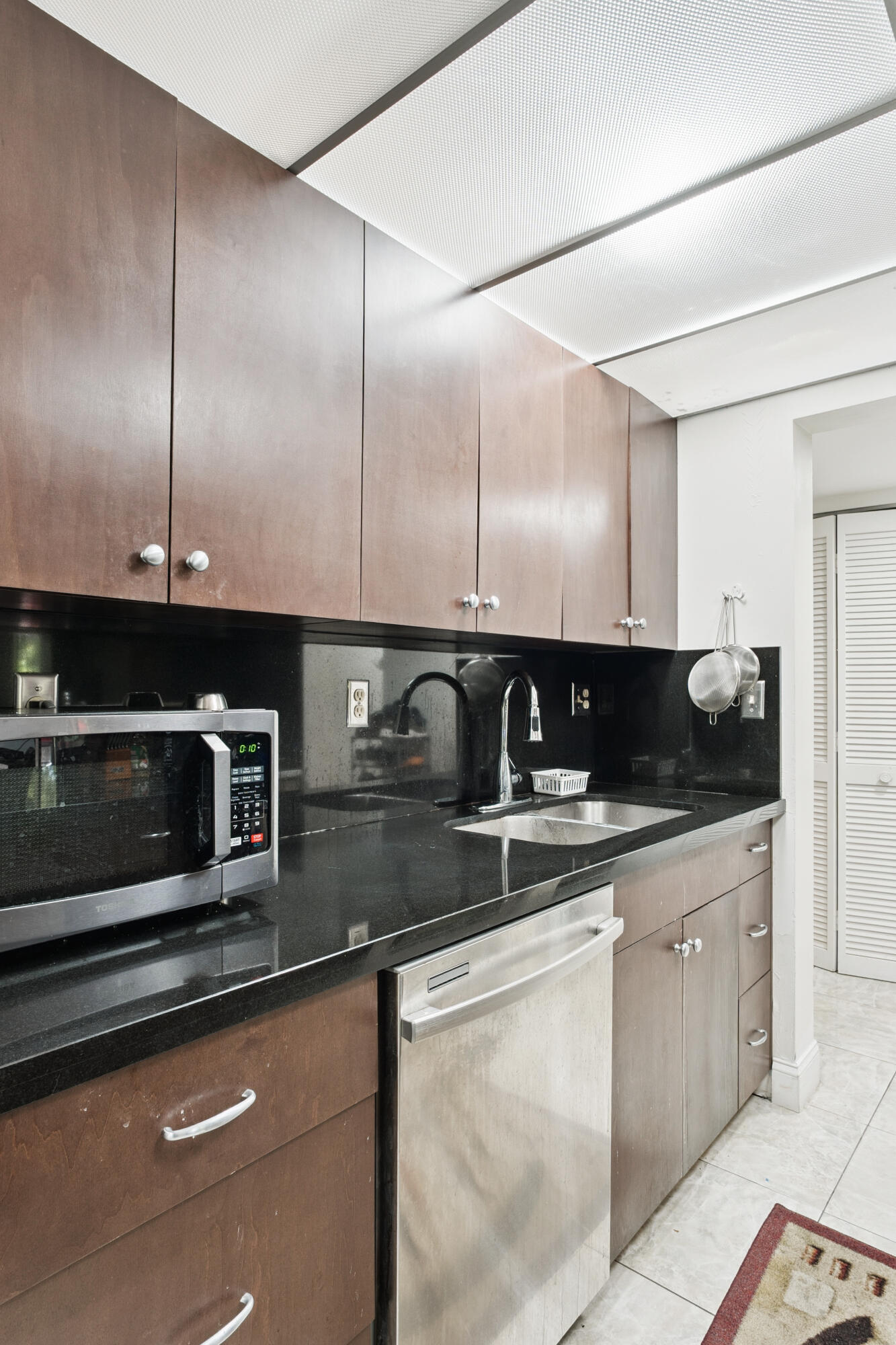 BAPTIST TOWERS CONDO - Residential