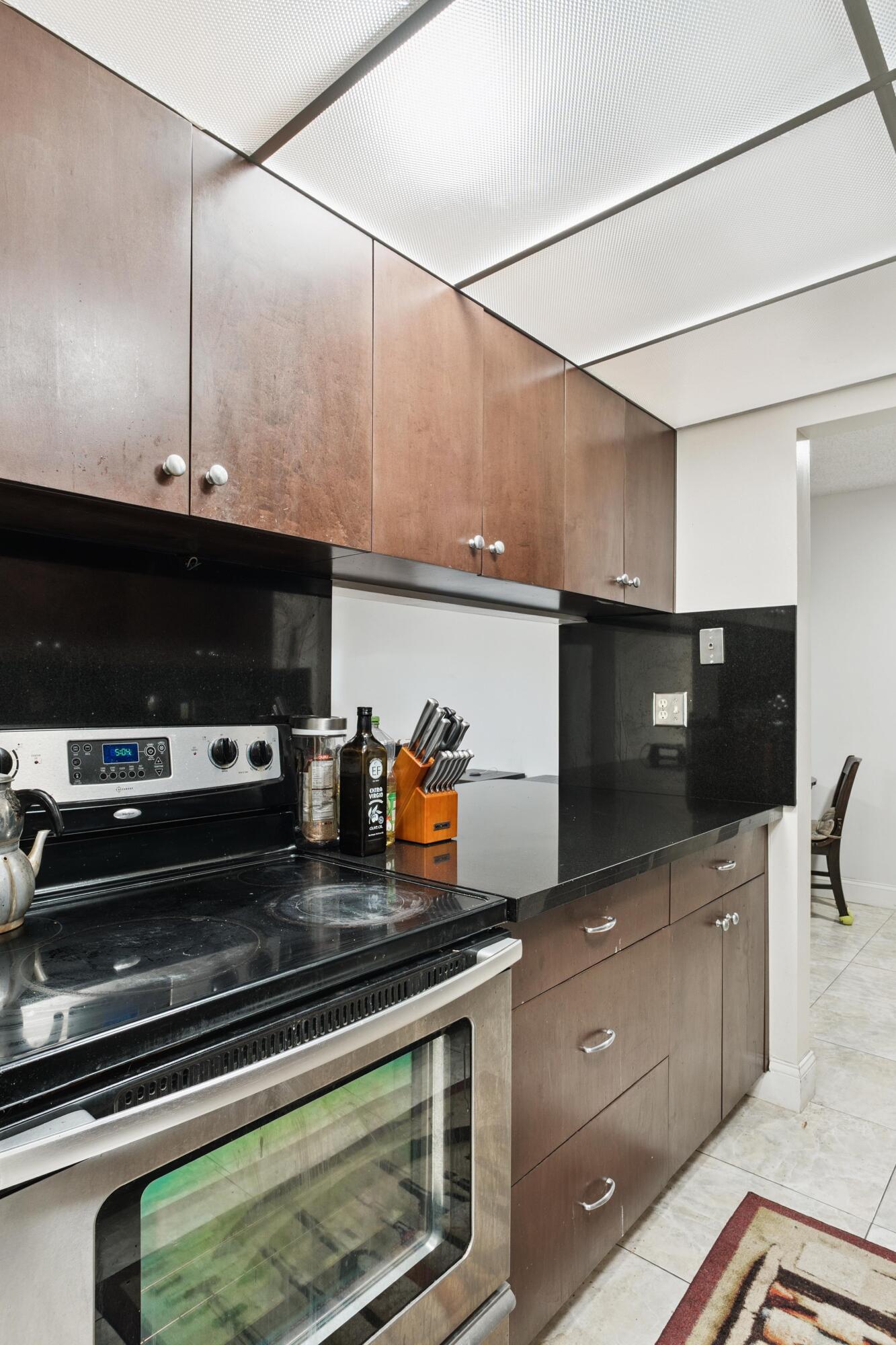 BAPTIST TOWERS CONDO - Residential