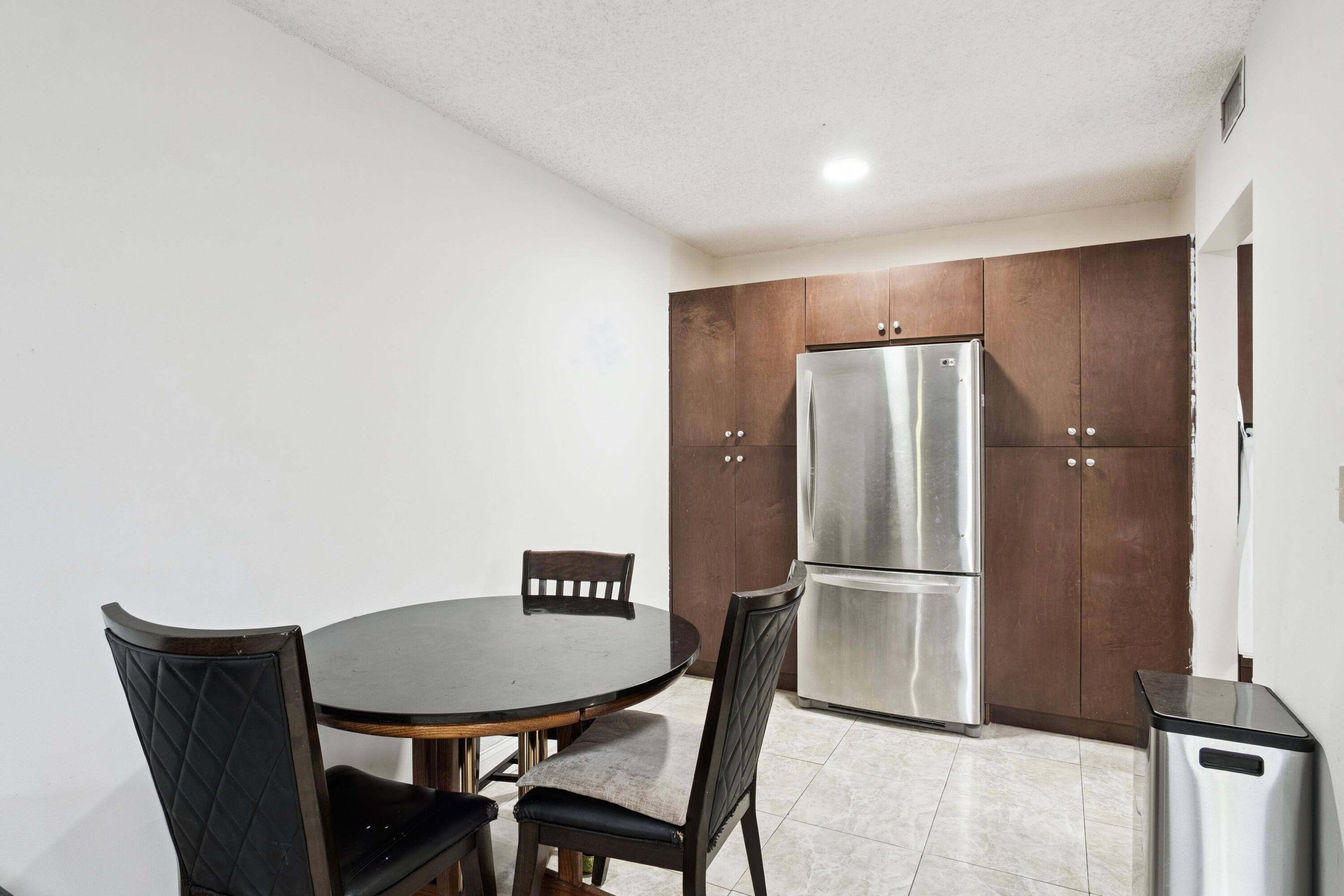 BAPTIST TOWERS CONDO - Residential