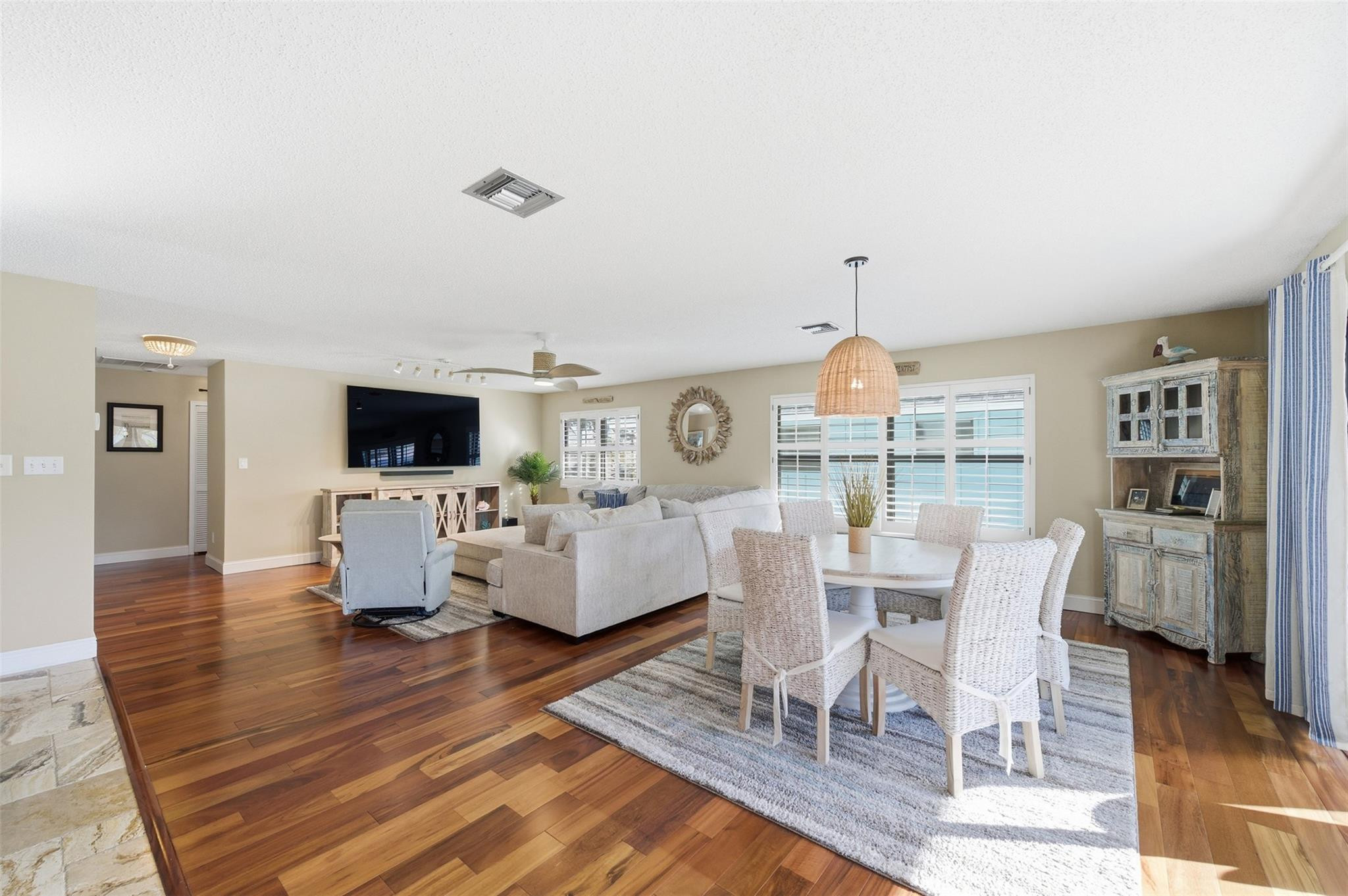 4099 SE Centerboard Lane 4B