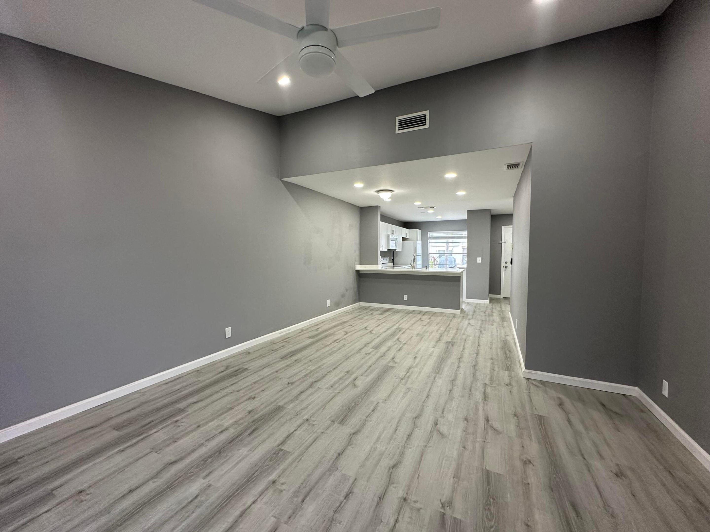 139 Deerfield Court