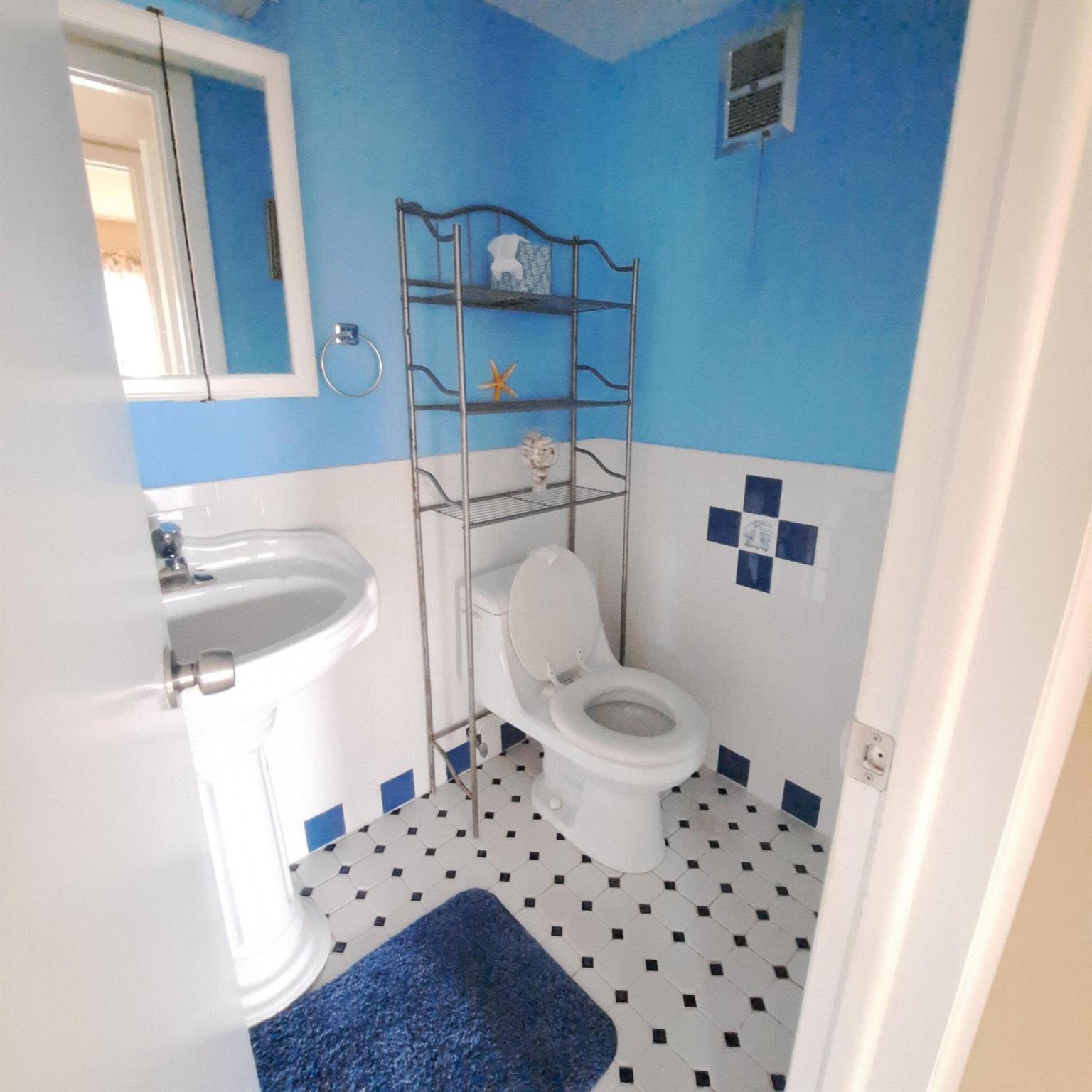 CAMBRIDGE CONDOS - Residential