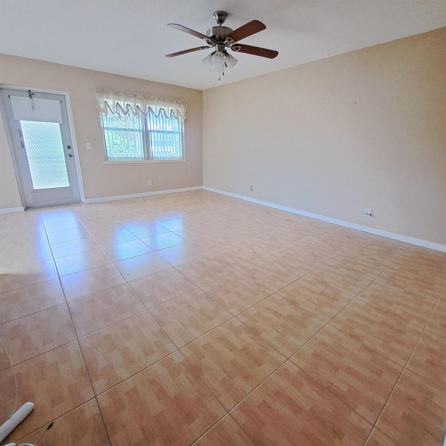 CAMBRIDGE CONDOS - Residential