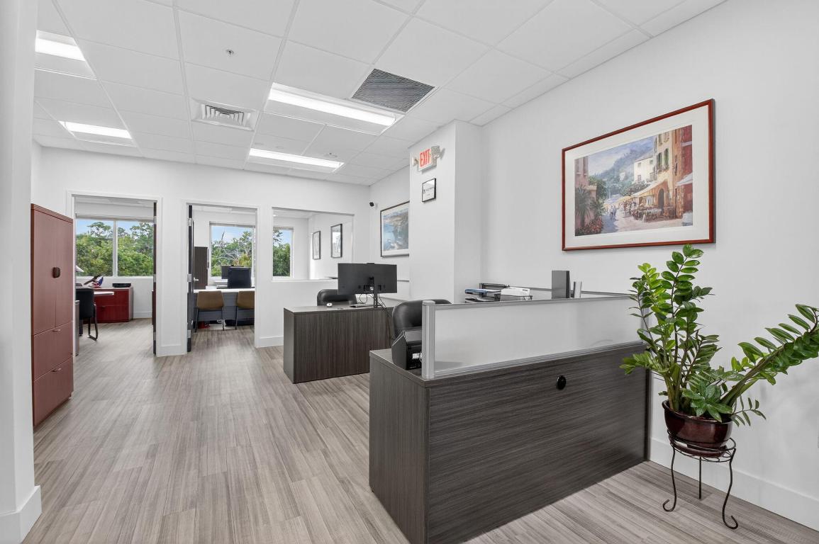 7700 Congress Avenue 3211