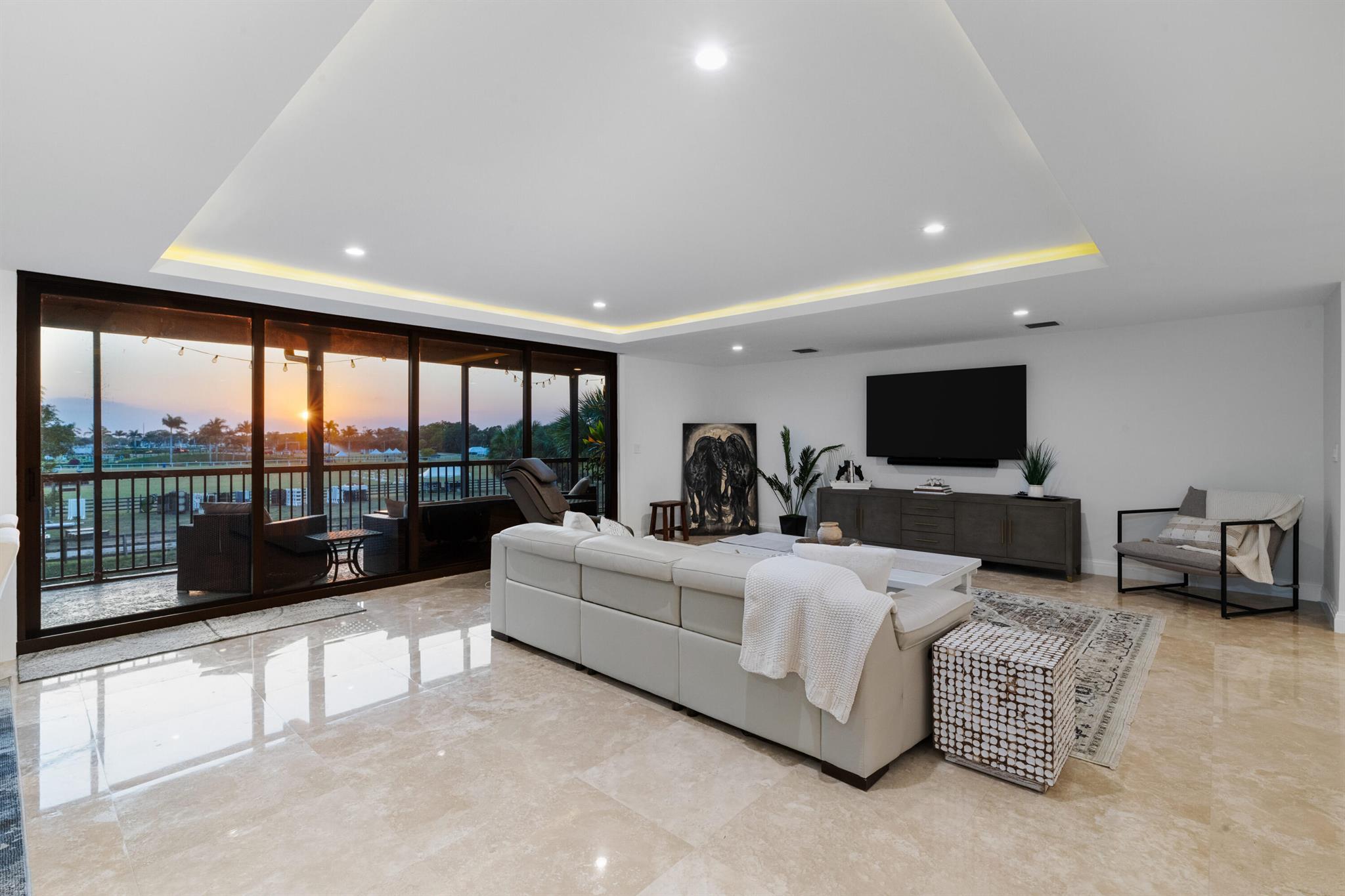 POLO ISLAND CONDO - Residential Lease