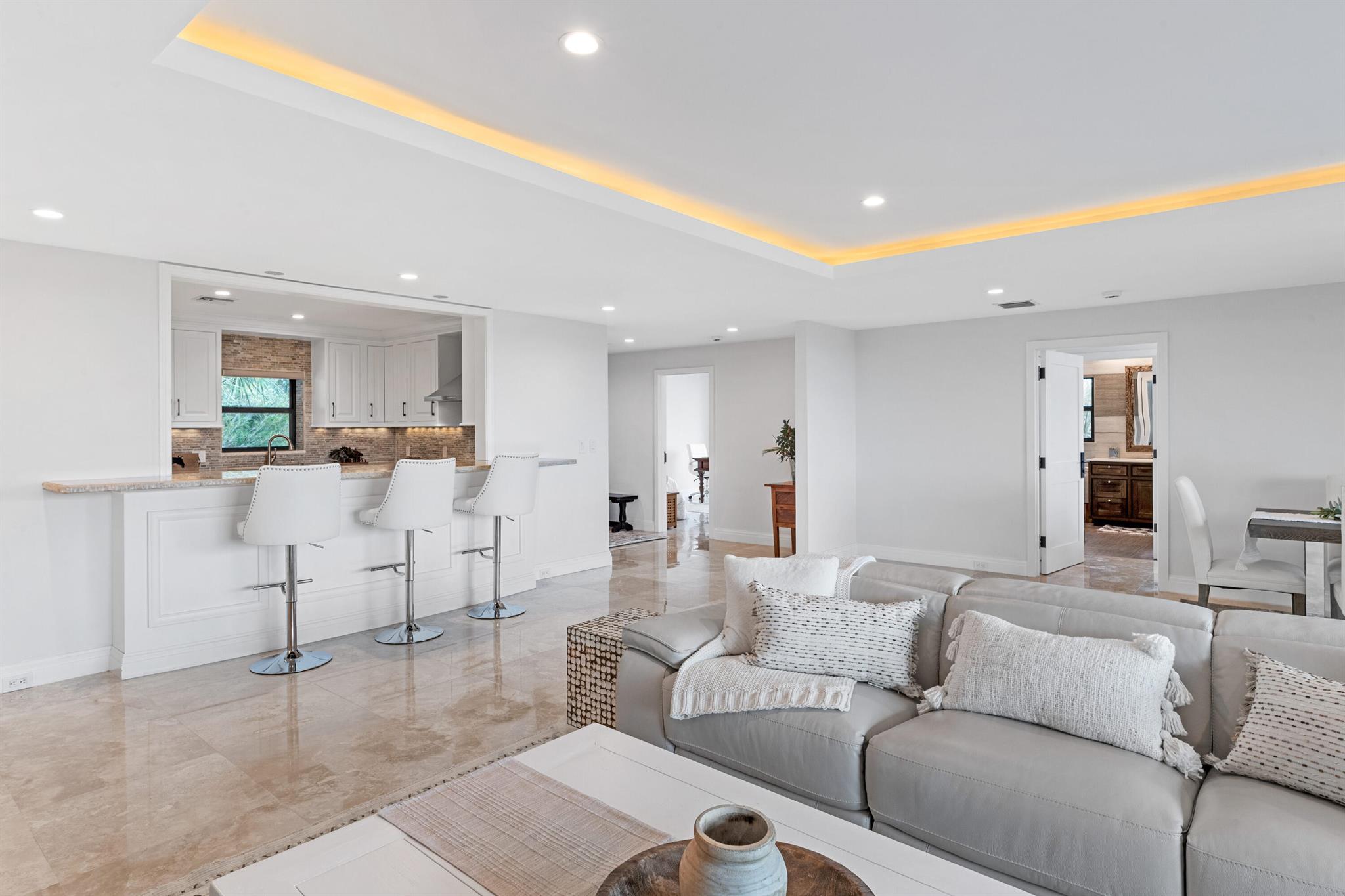 POLO ISLAND CONDO - Residential Lease