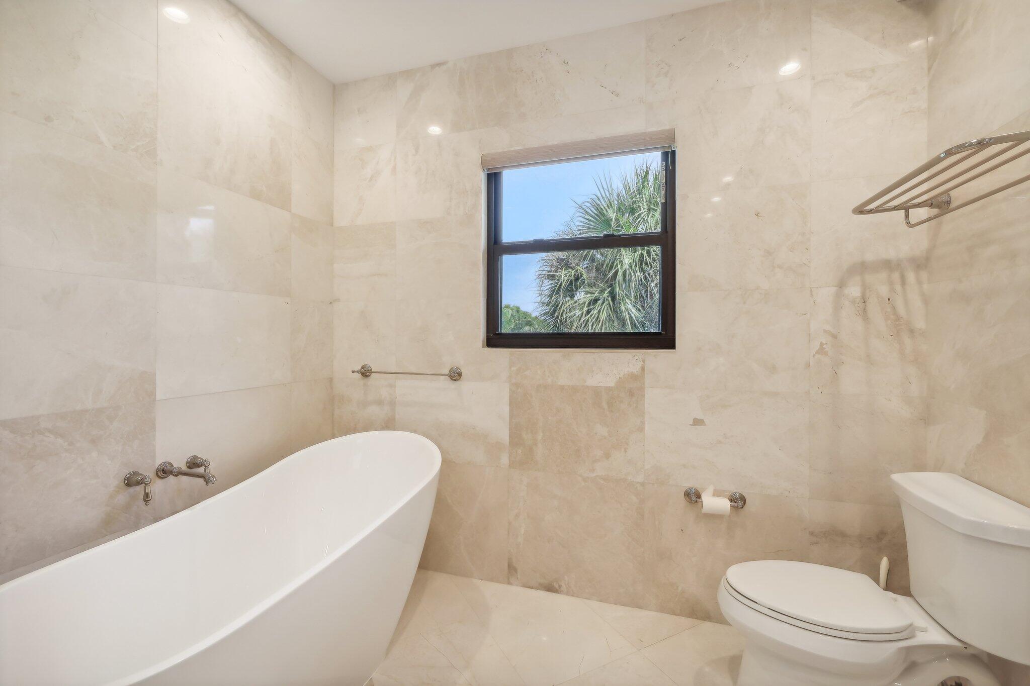 POLO ISLAND CONDO - Residential Lease