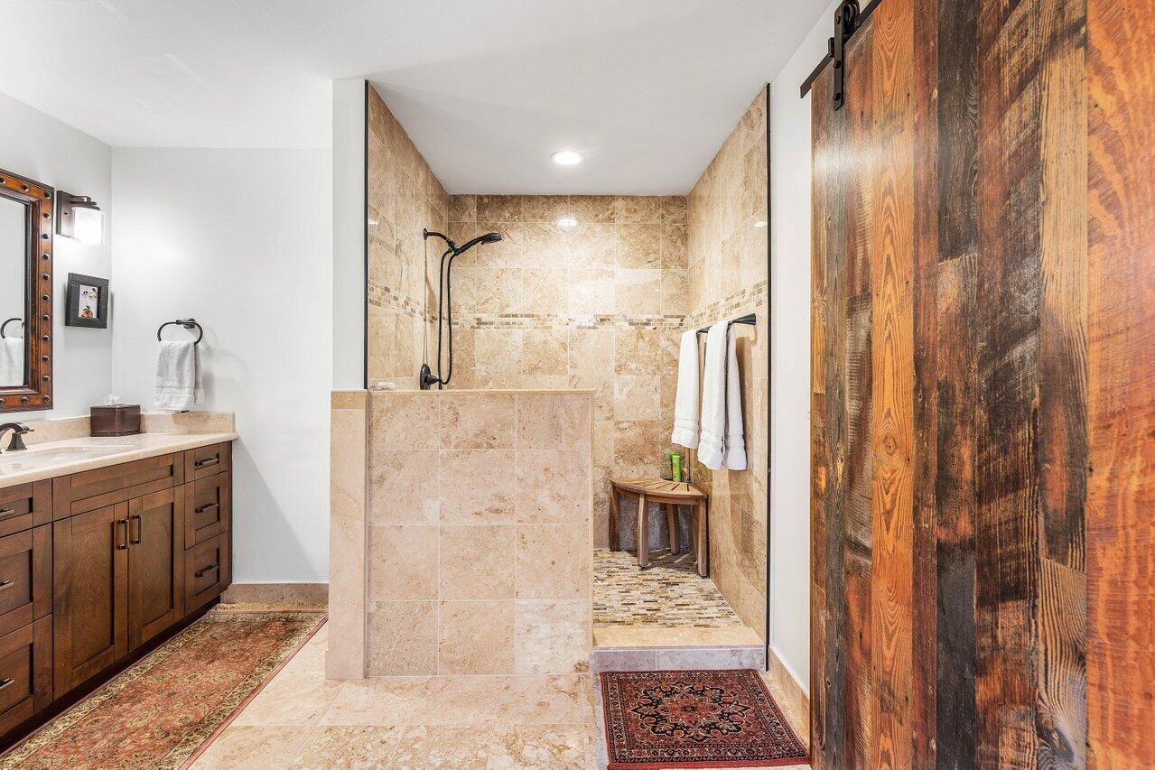 NORTH PASSAGE - Residential