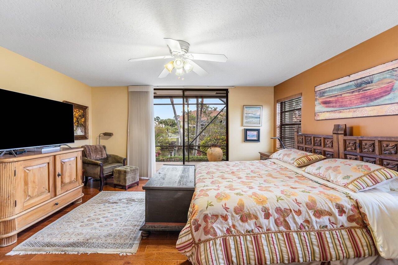 NORTH PASSAGE - Residential