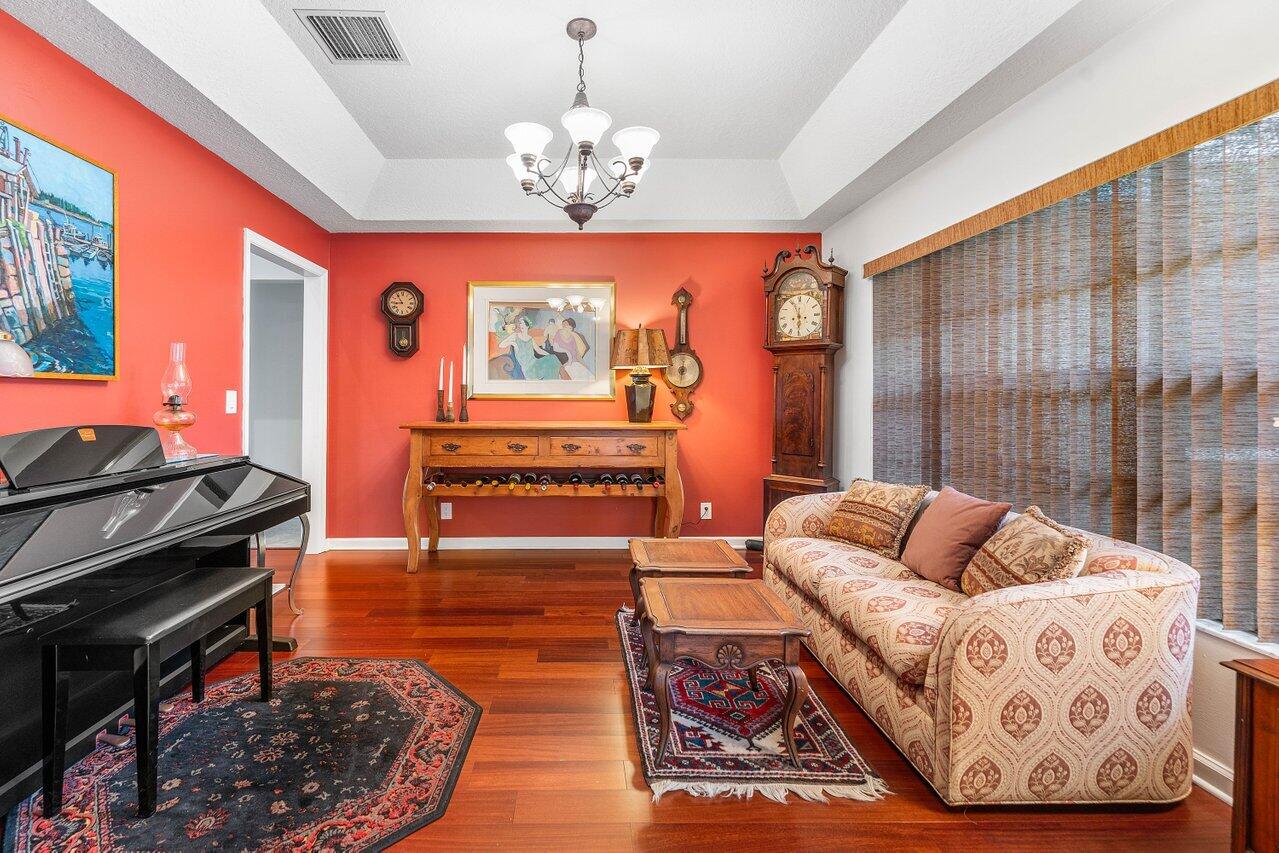 NORTH PASSAGE - Residential