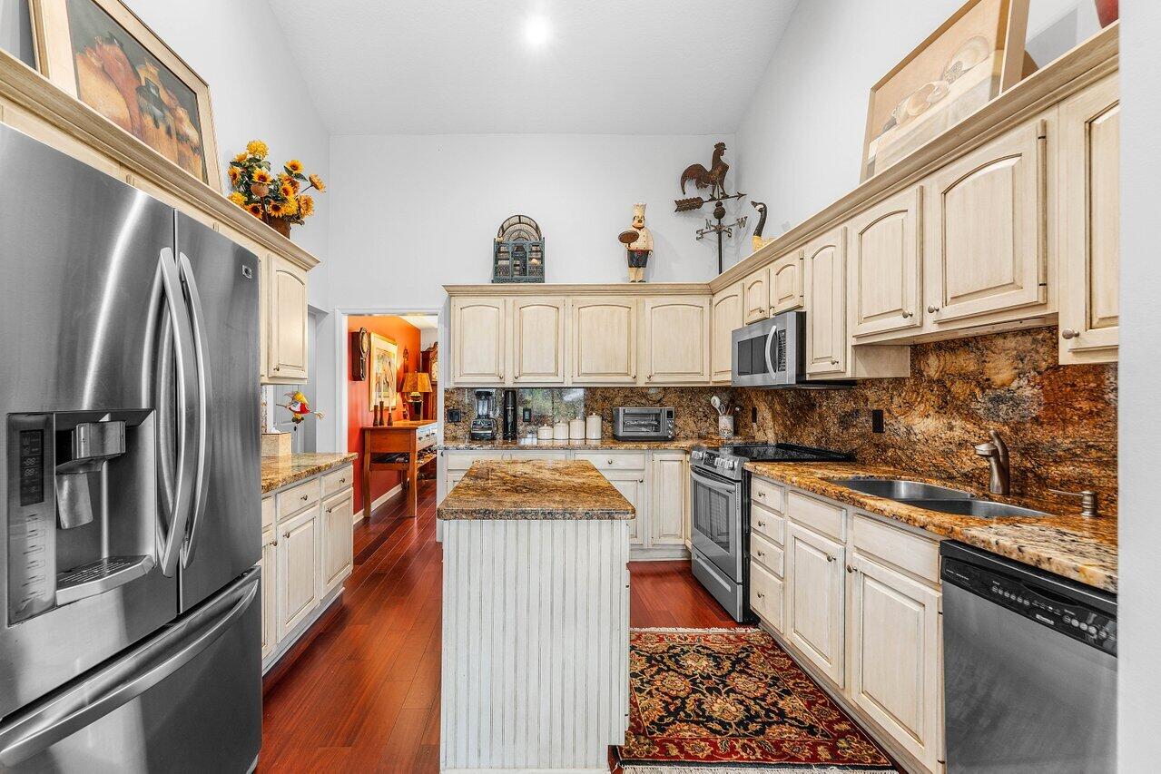 NORTH PASSAGE - Residential