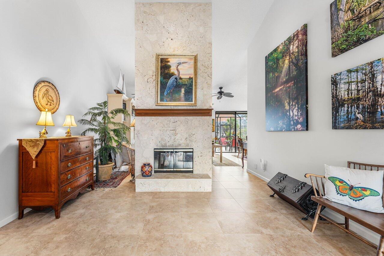 NORTH PASSAGE - Residential