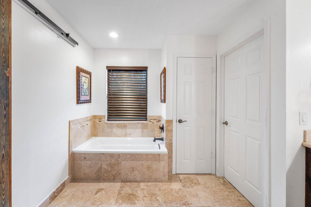 NORTH PASSAGE - Residential