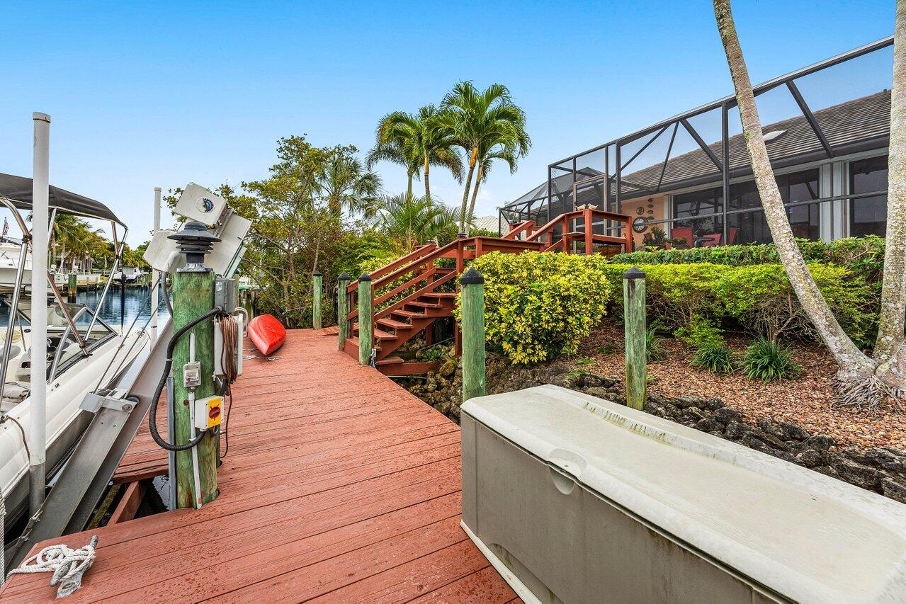 NORTH PASSAGE - Residential